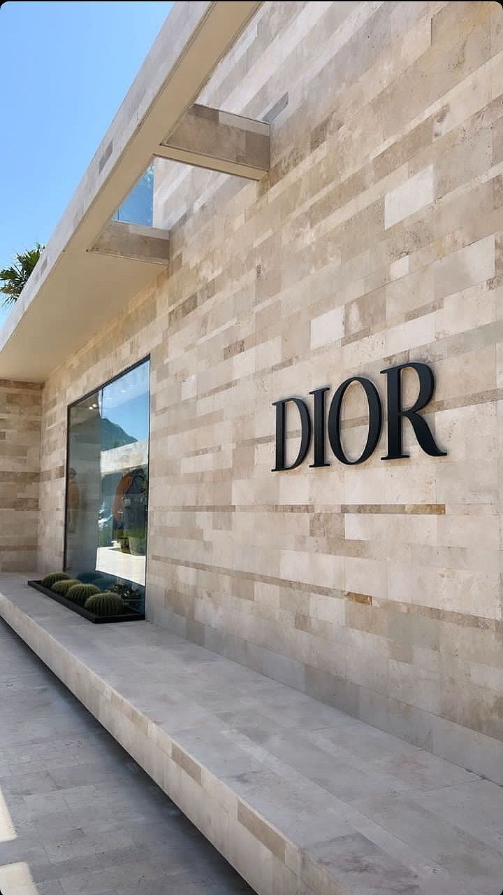 UNIVERS CD / Loro P / lanvin