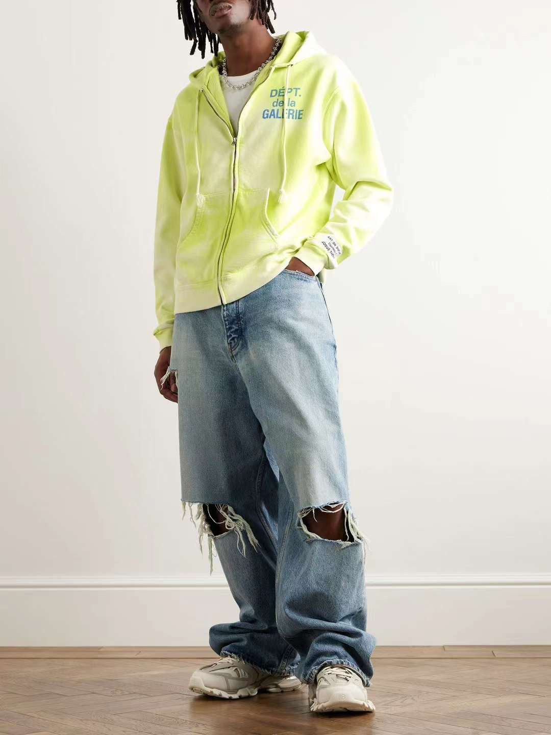 Jacket Gallery Dept