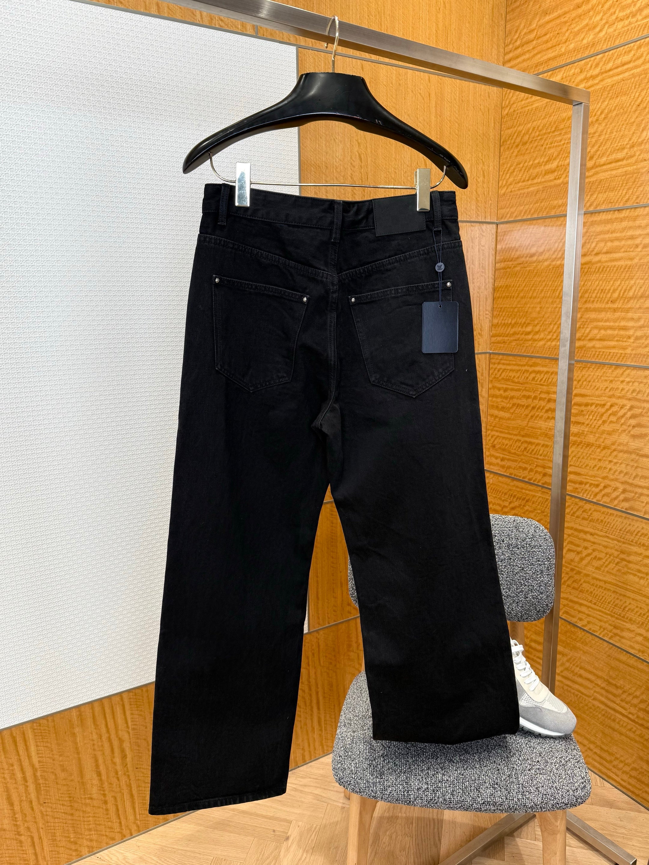 Jean Lv truck denim