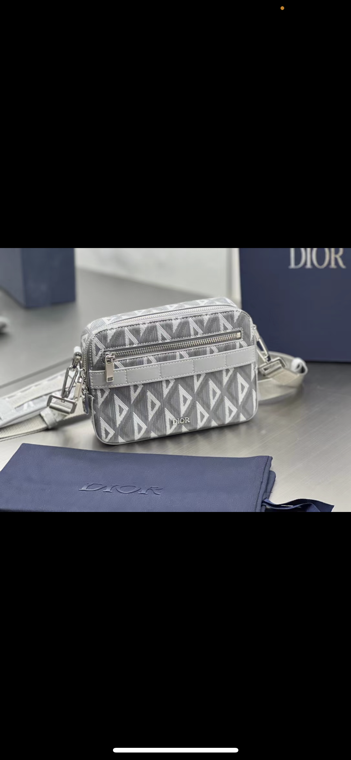 Safari Shoulder Bag Grey Invoice