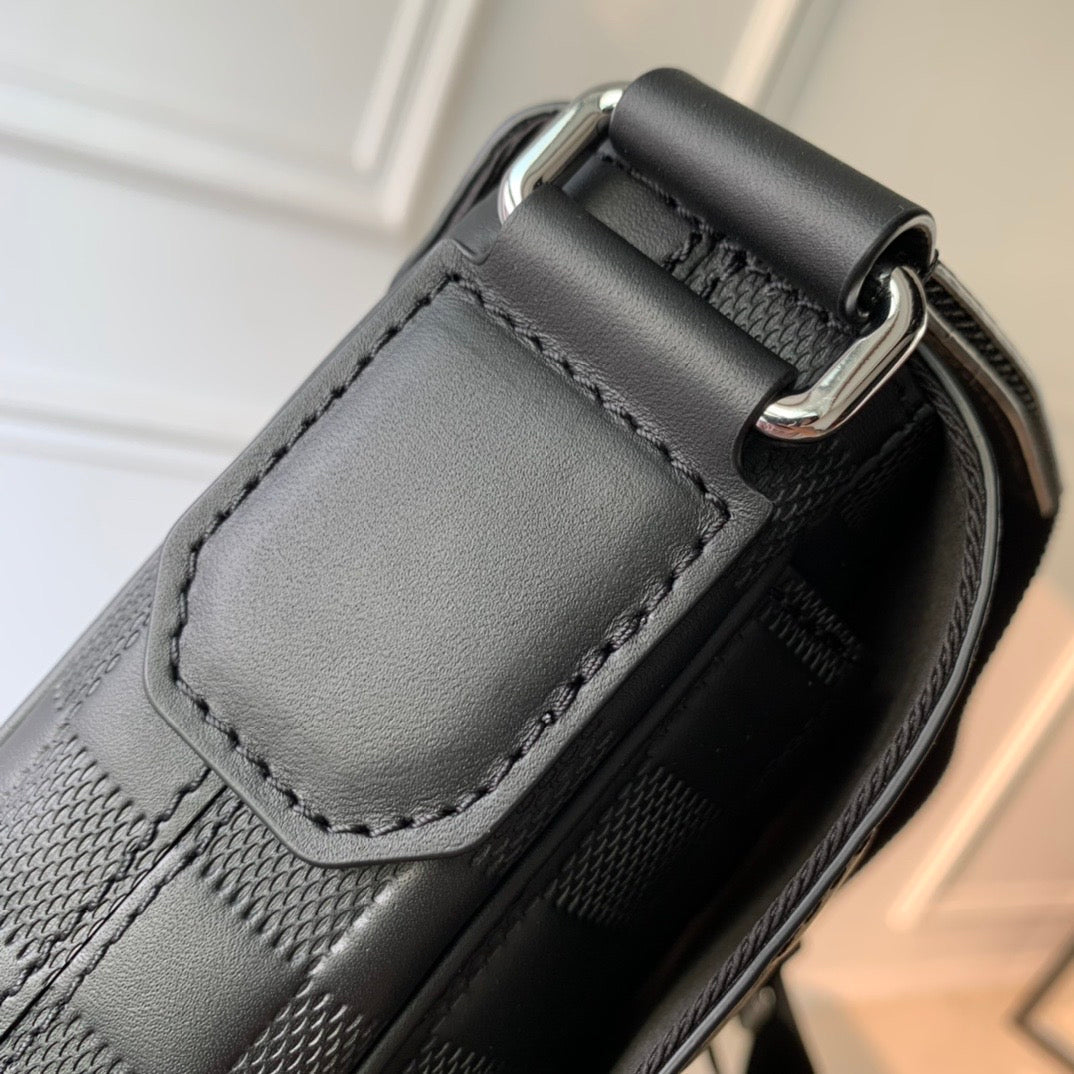 District PM 10/10 invoice bag