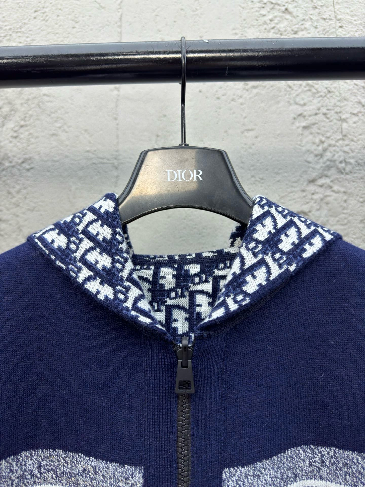 Cardigan réversible zippé à capuche