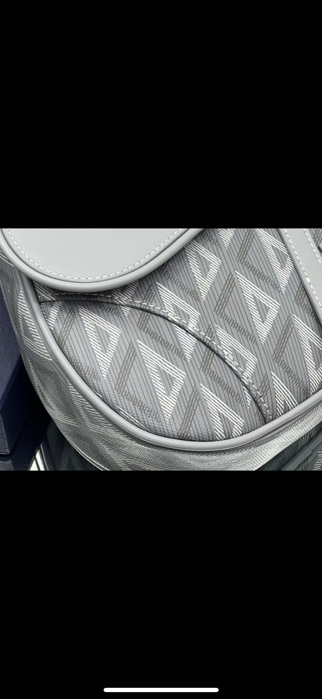 Sac saddle Grey facture