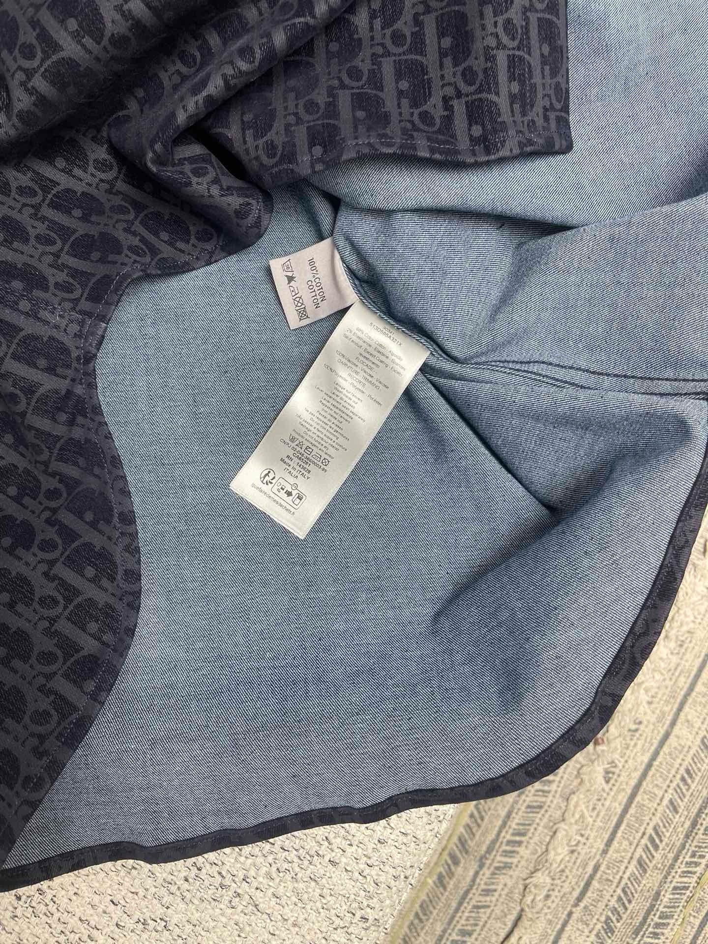 Surchemise CD AND KAWS Denim de coton mélangé bleu 10/10