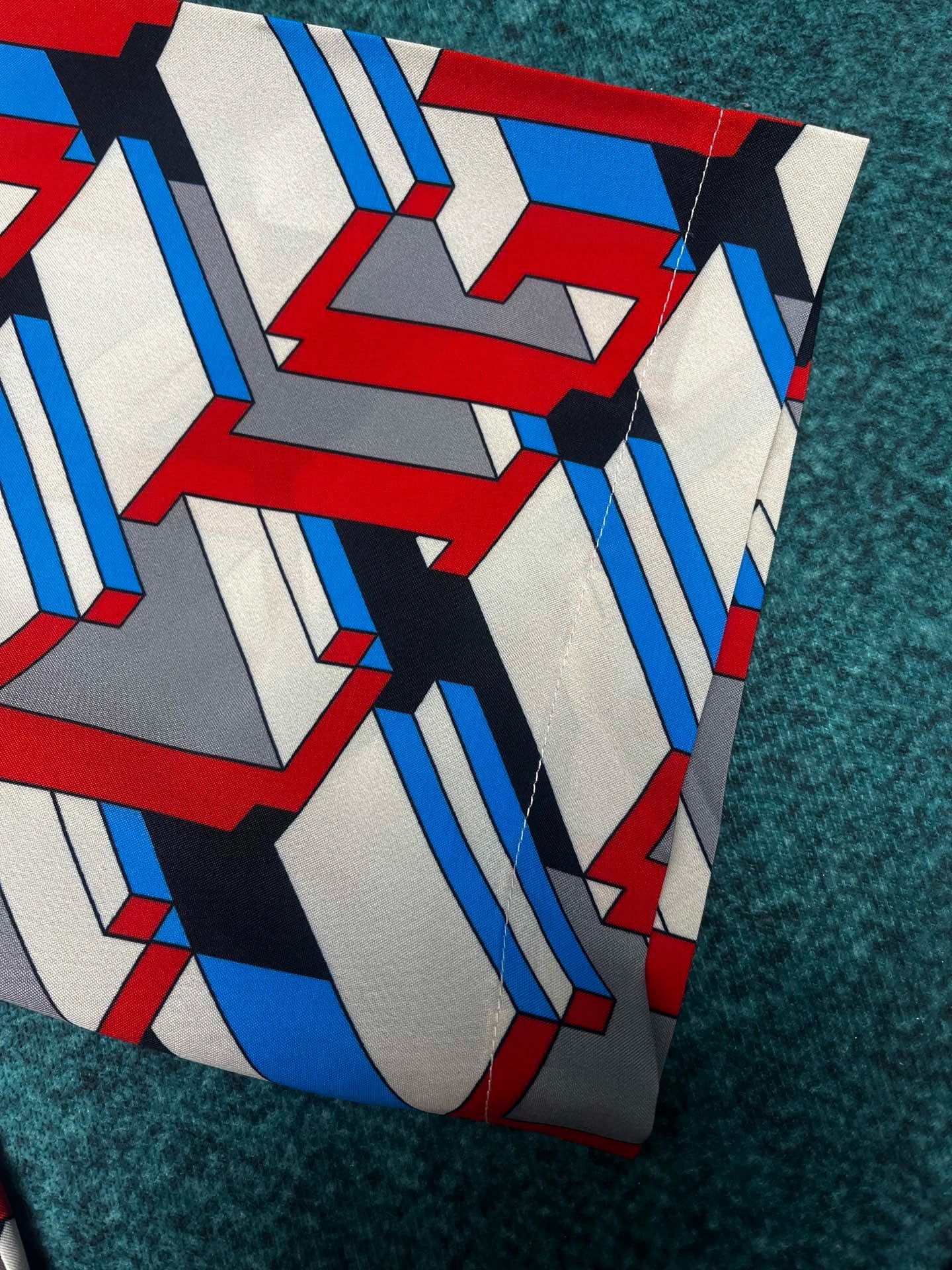 GG printed logo shirt