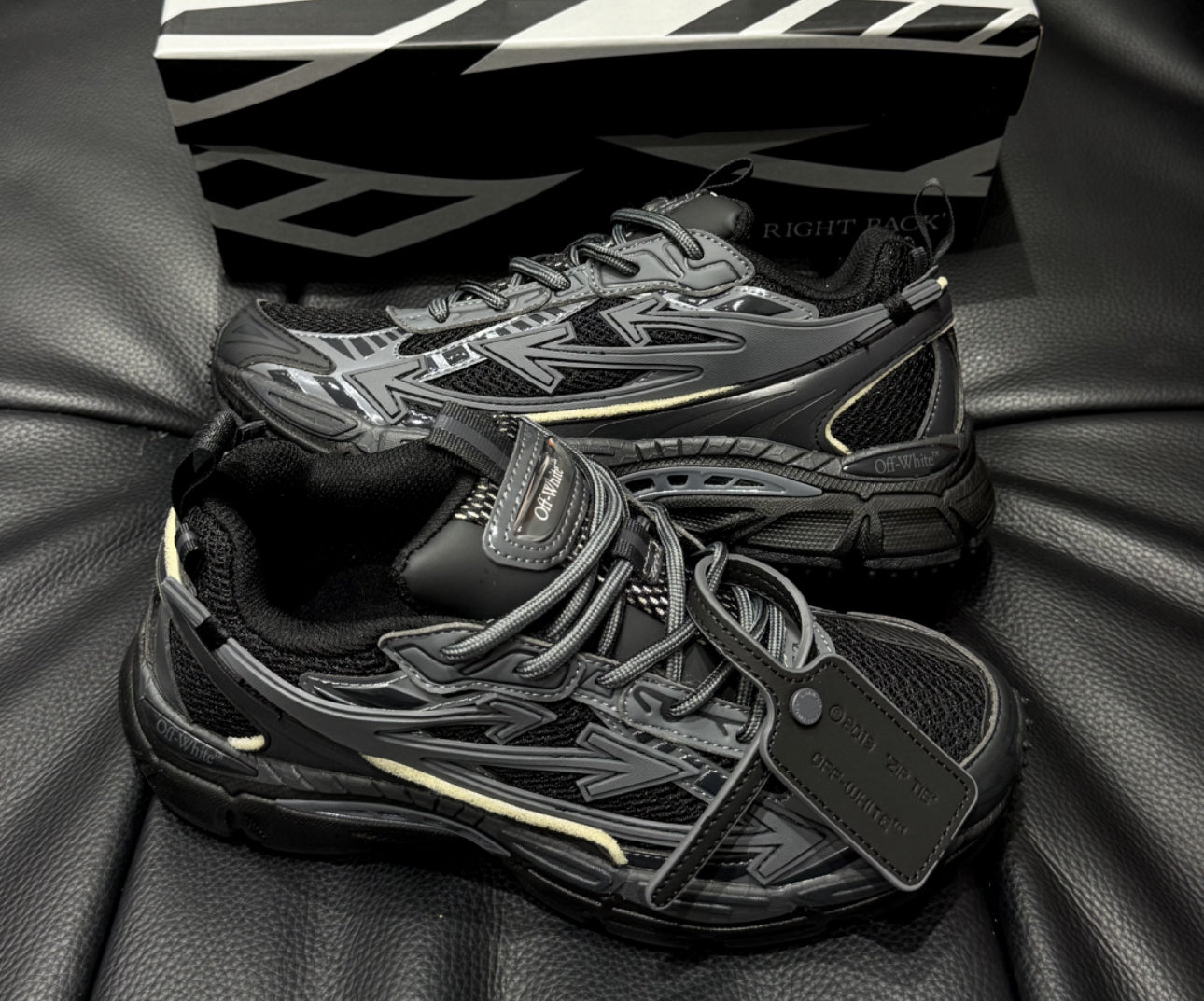 Off Wht Be Right back Black yellow