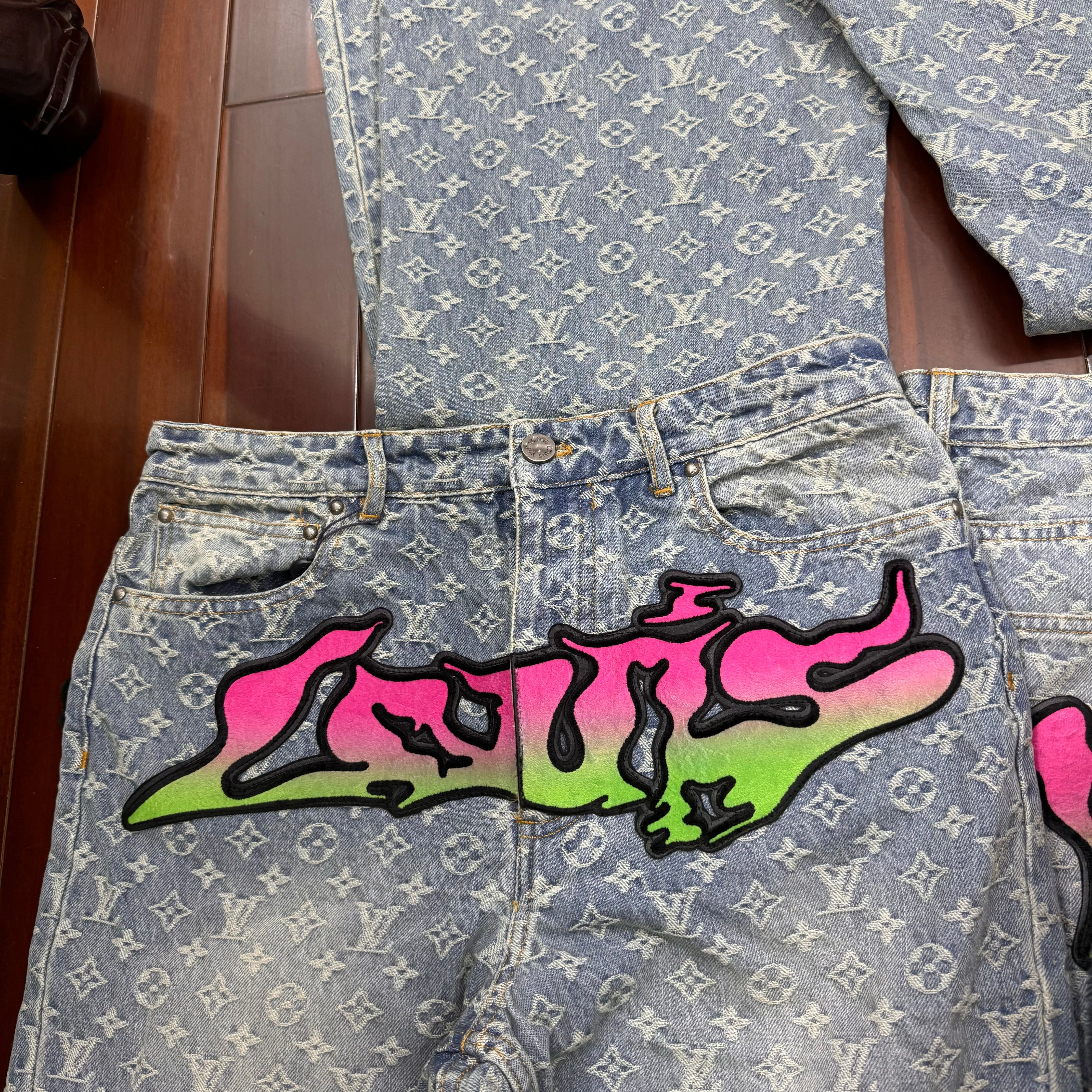Jean Lv baggy denim facture
