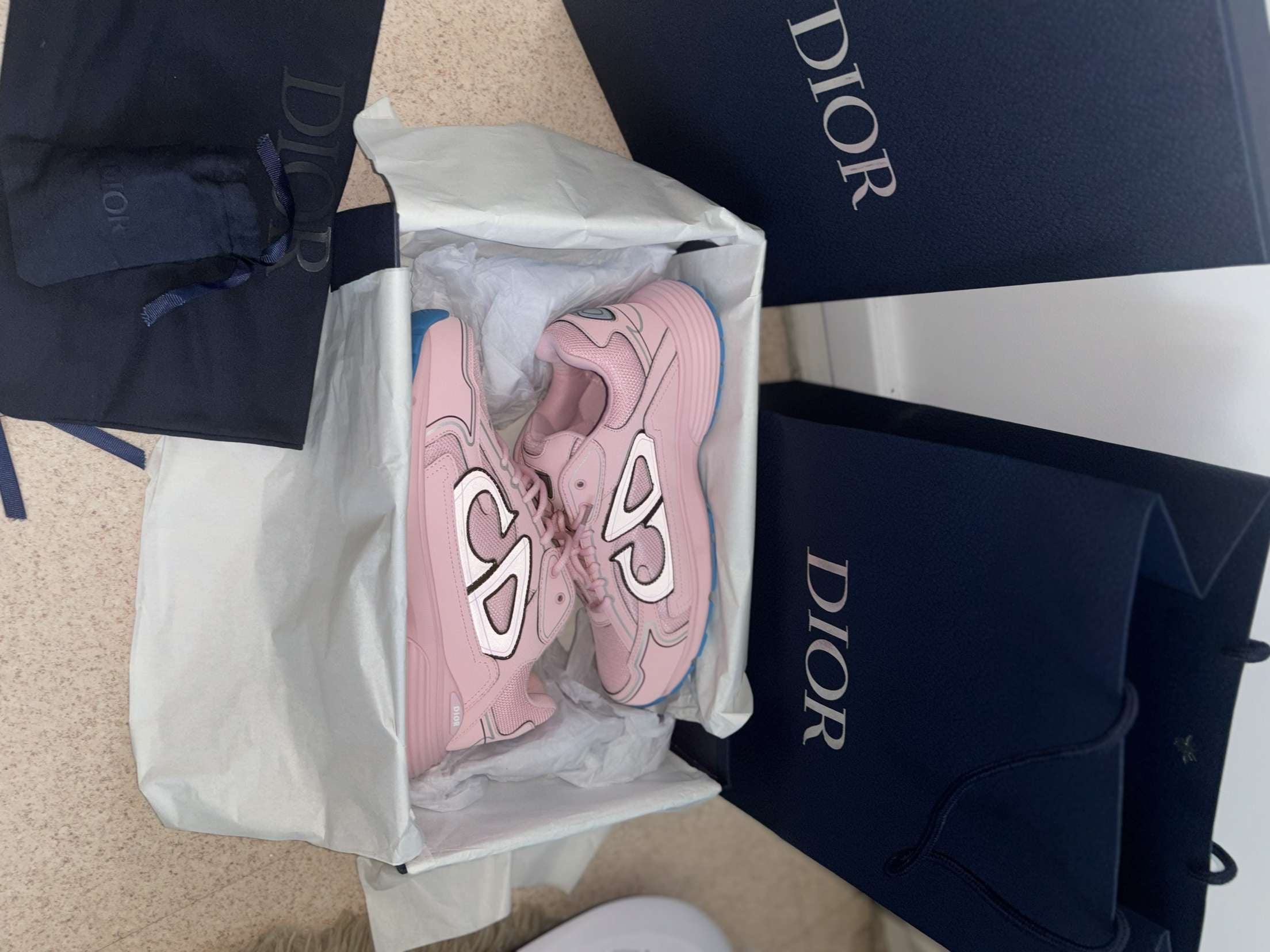 SNEAKERS B30 V2 VERSION BIEN LISSE PINK BLUE ANTHRACITE RÉFLECTIVE RÉACTION CORRECTES FACTURE PACKAGING COMPLET