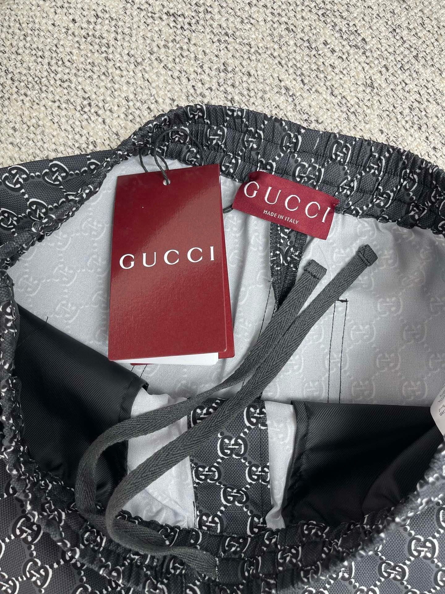 ENSEMBLE CHEMISE EN SOIE AVEC GG SHADOW