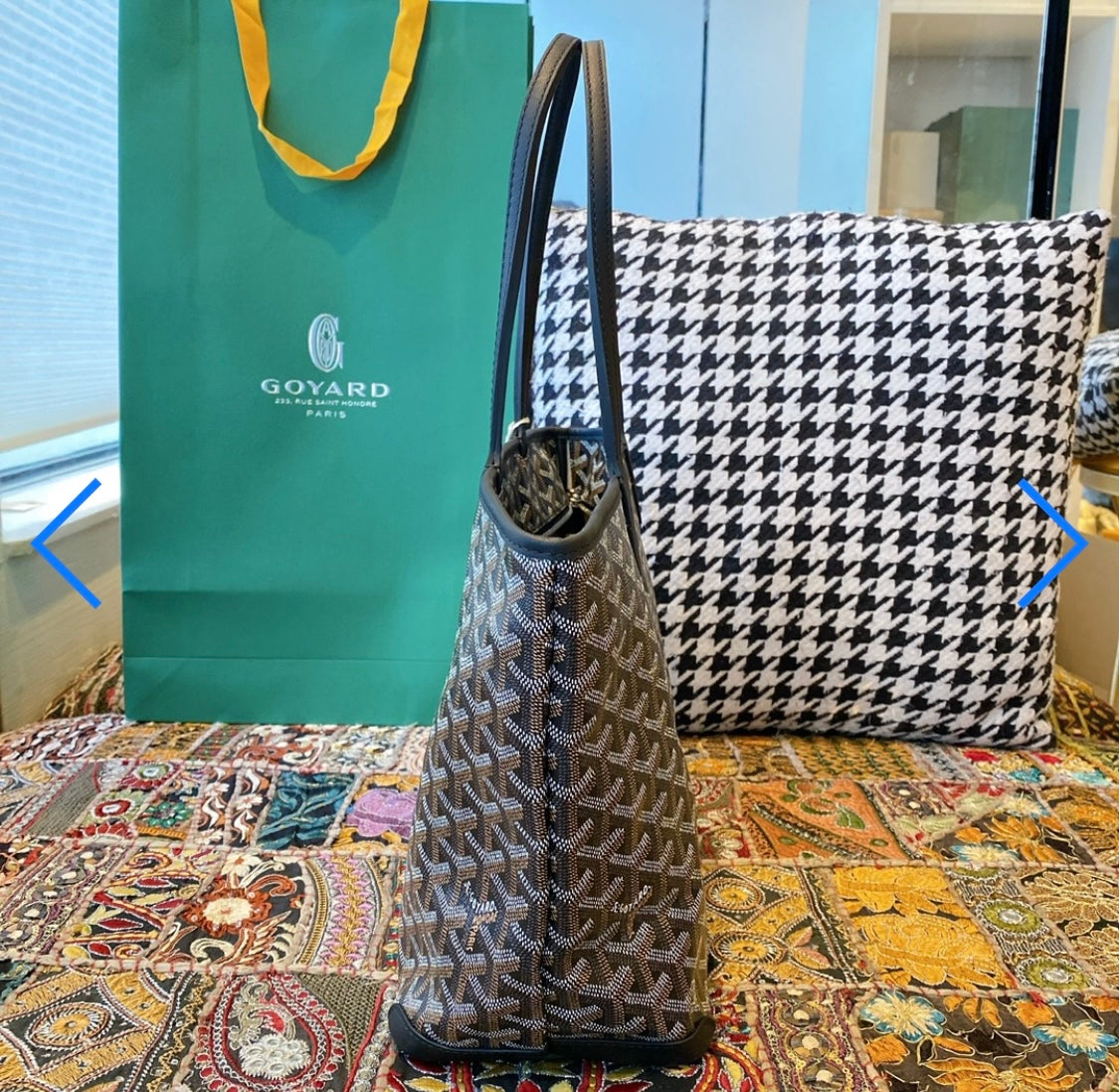 Artois Blue navy PM invoice bag