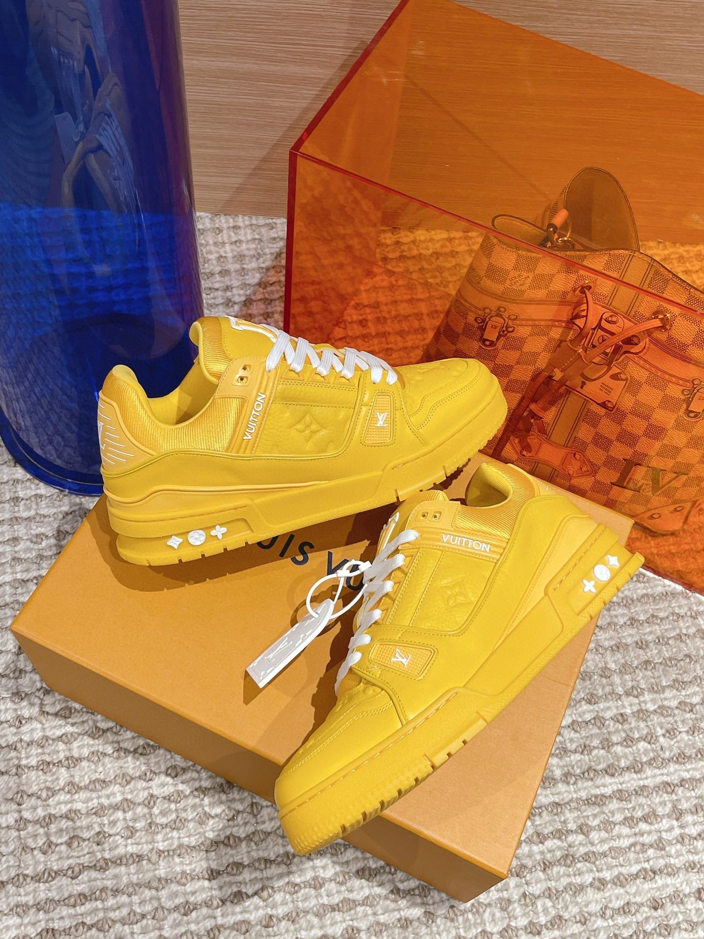 Sneakers Lv trainers jaune 2023 facture