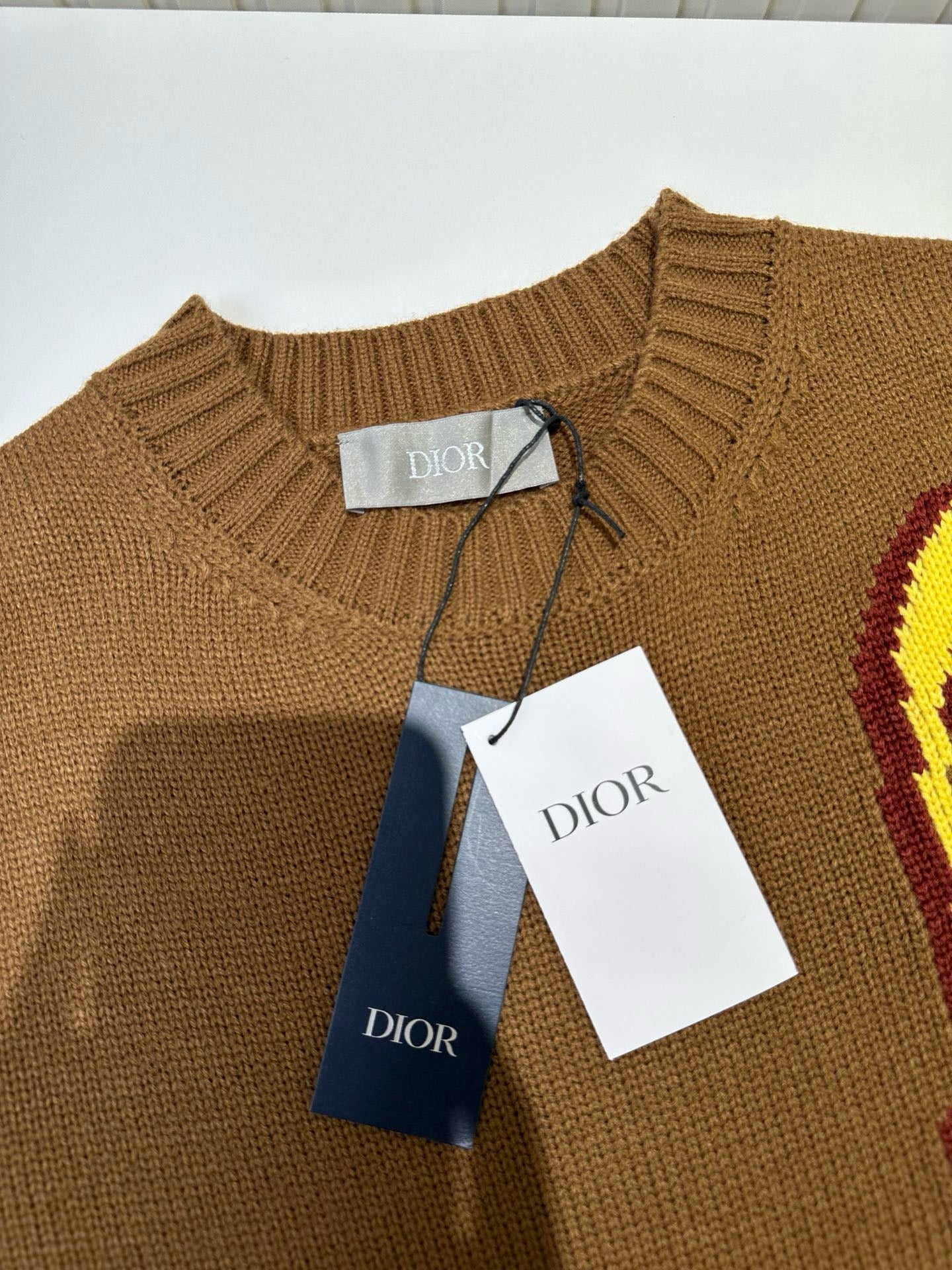 Pull CD AND LEWIS HAMILTON Intarsia de laine vierge et cachemire marron