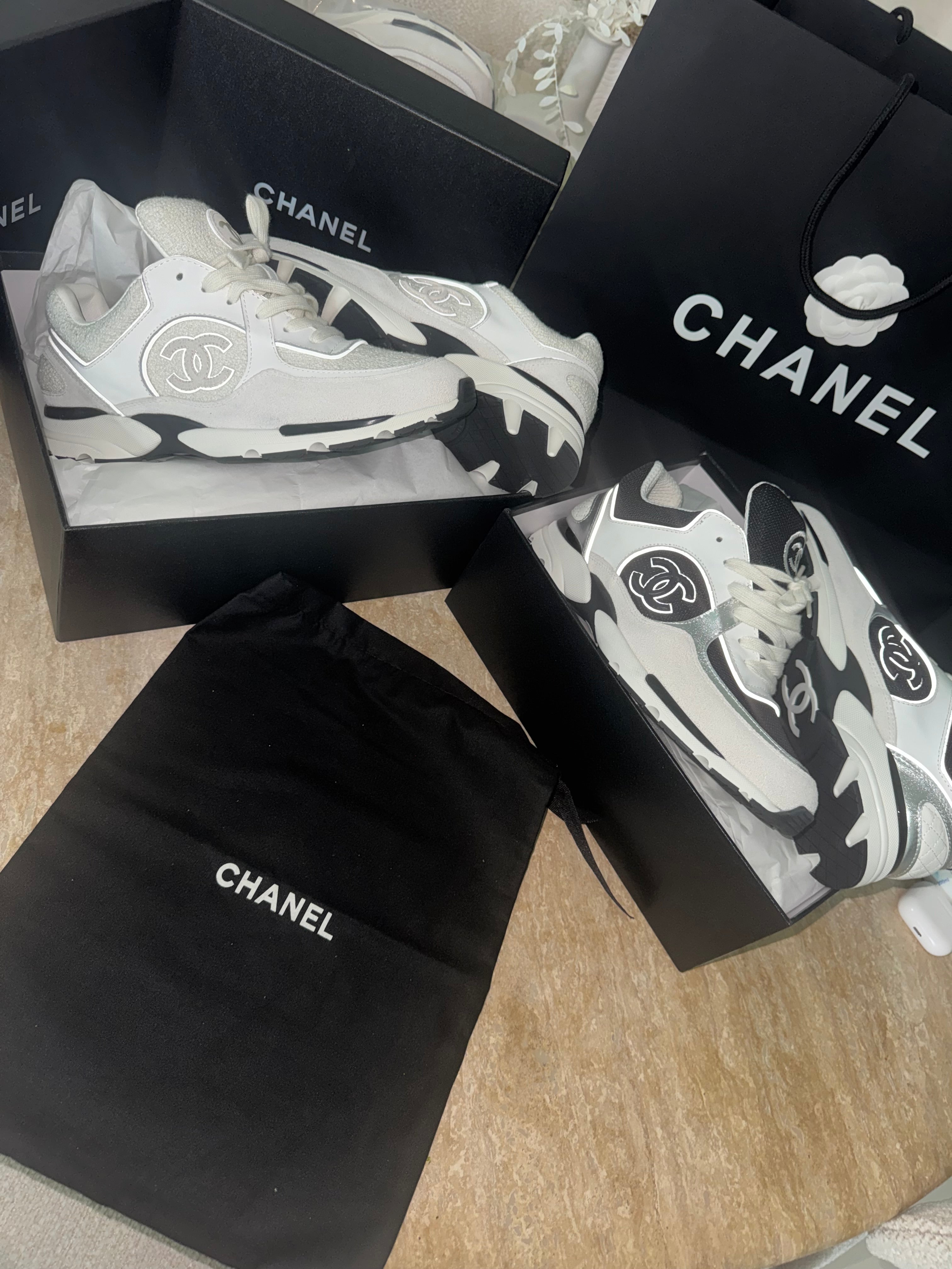 Sneakers Chanl ( EXCLU ) packaging complet facture 10/10 🚚📦⚡️