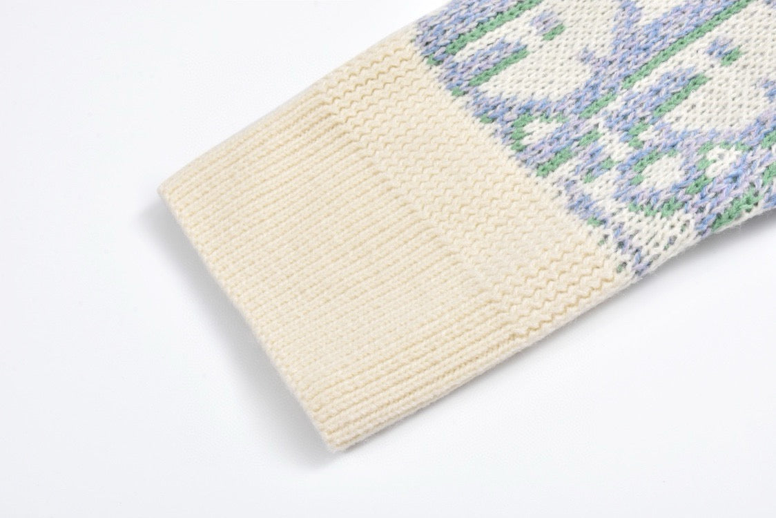 Pull CD Oblique Jacquard de laine vierge blanche et bleue