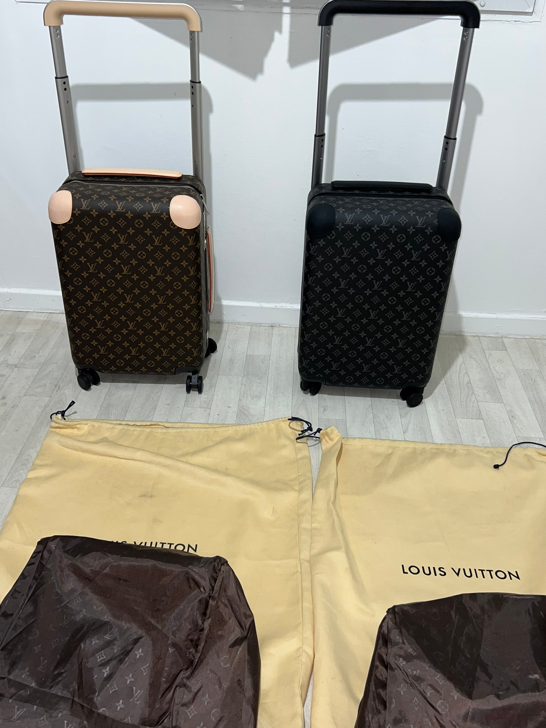 Cabin suitcase 55 invoice