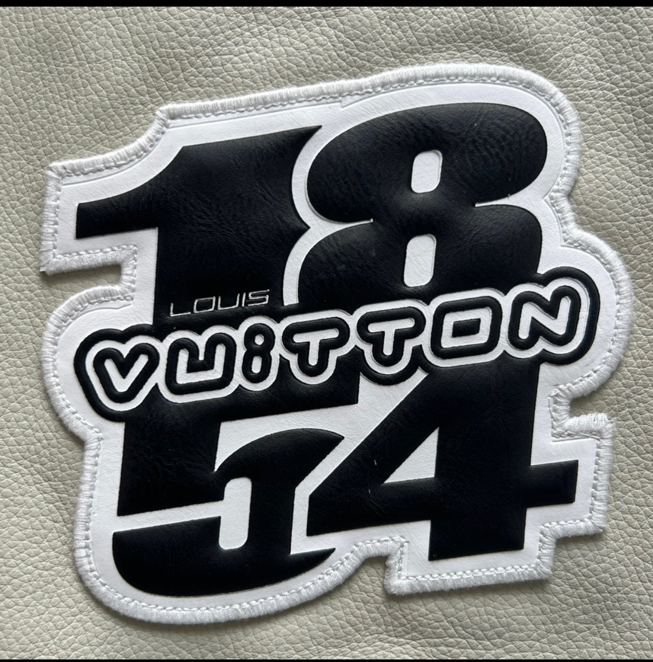 Veste Lv Limited Édition 2022