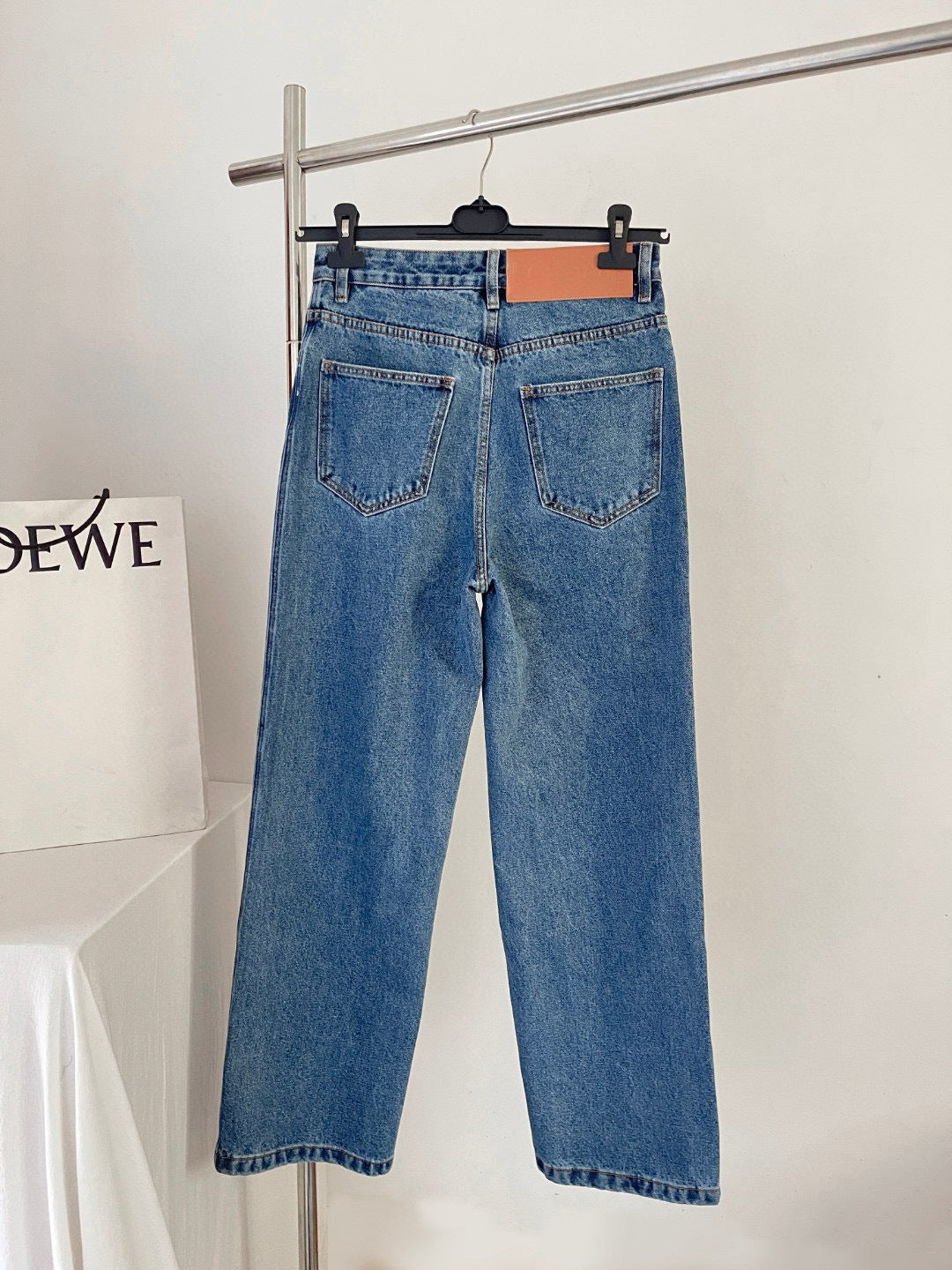 Jean Loewe Anagram 10/10 bleu