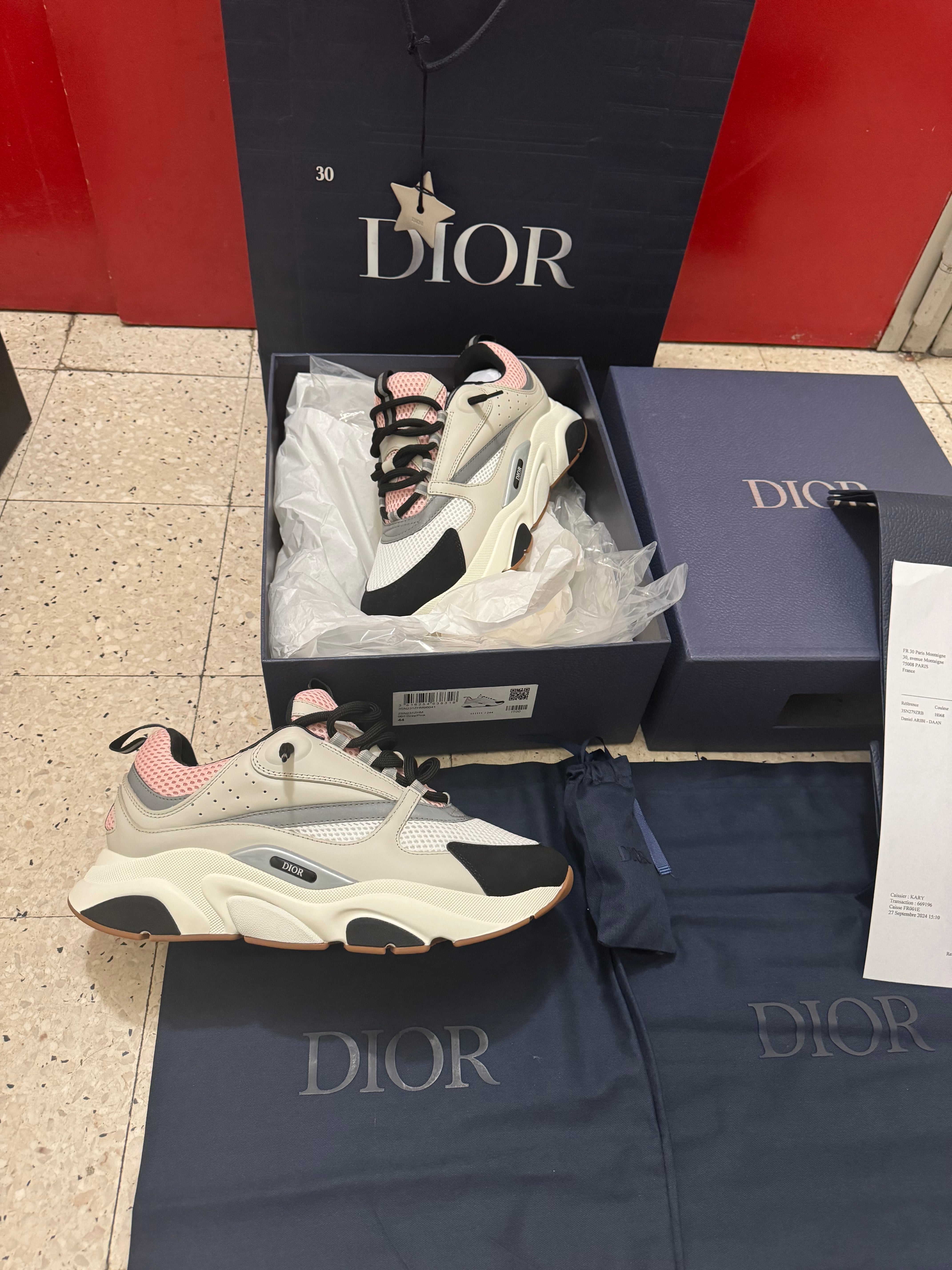 B22 pink 2023 facture ( introuvable )