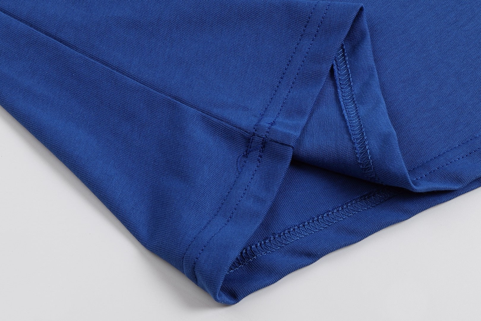 T-shirt bleu à logo ami de cœur bleu