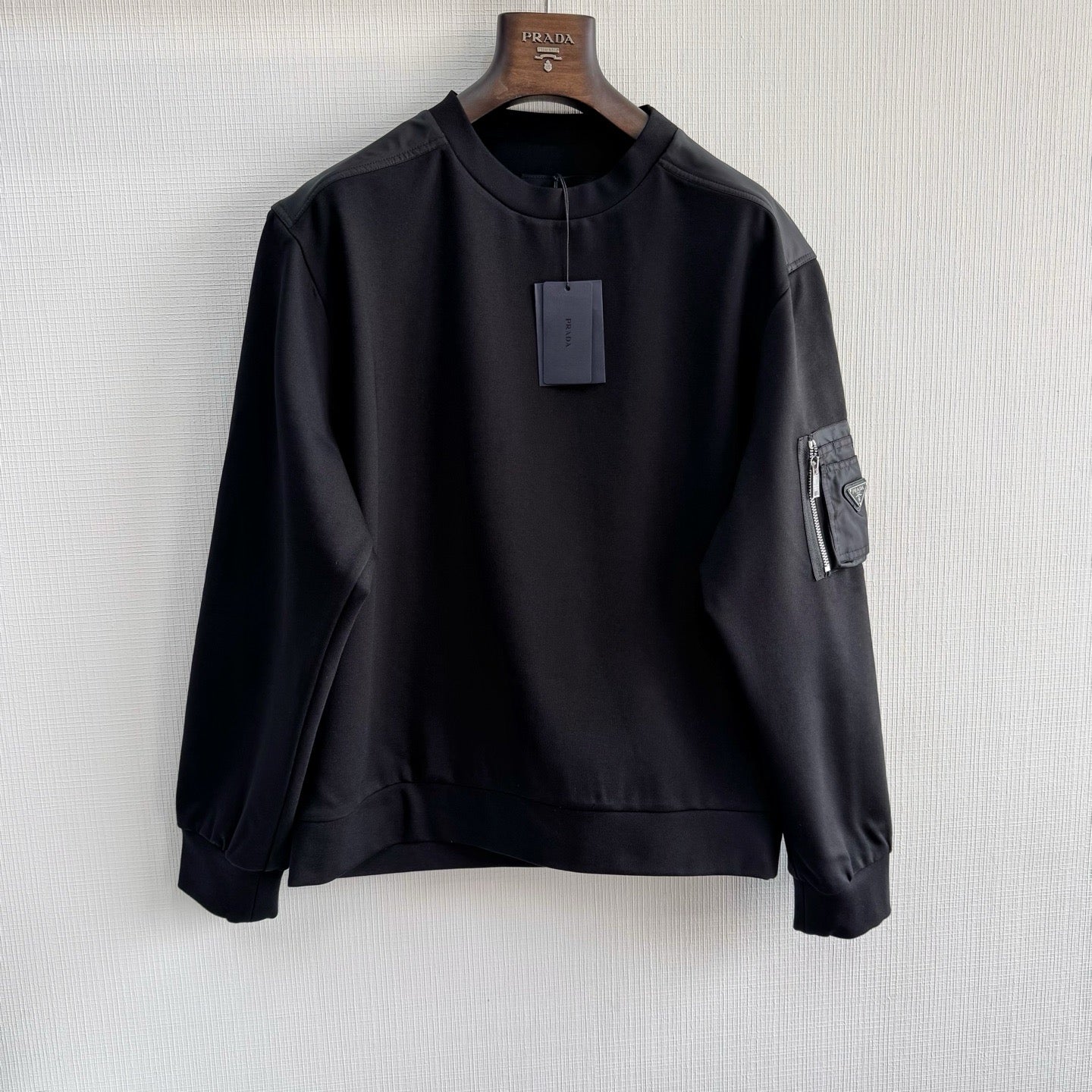 Prd pull plaqué à logo