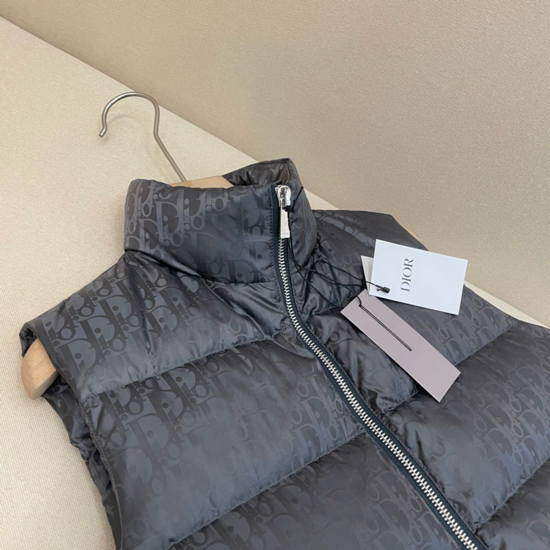 Ärmellose Daunenjacke CD grau