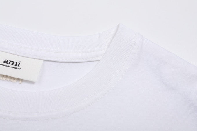 T-shirt blanc à petit logo ami de cœur beige
