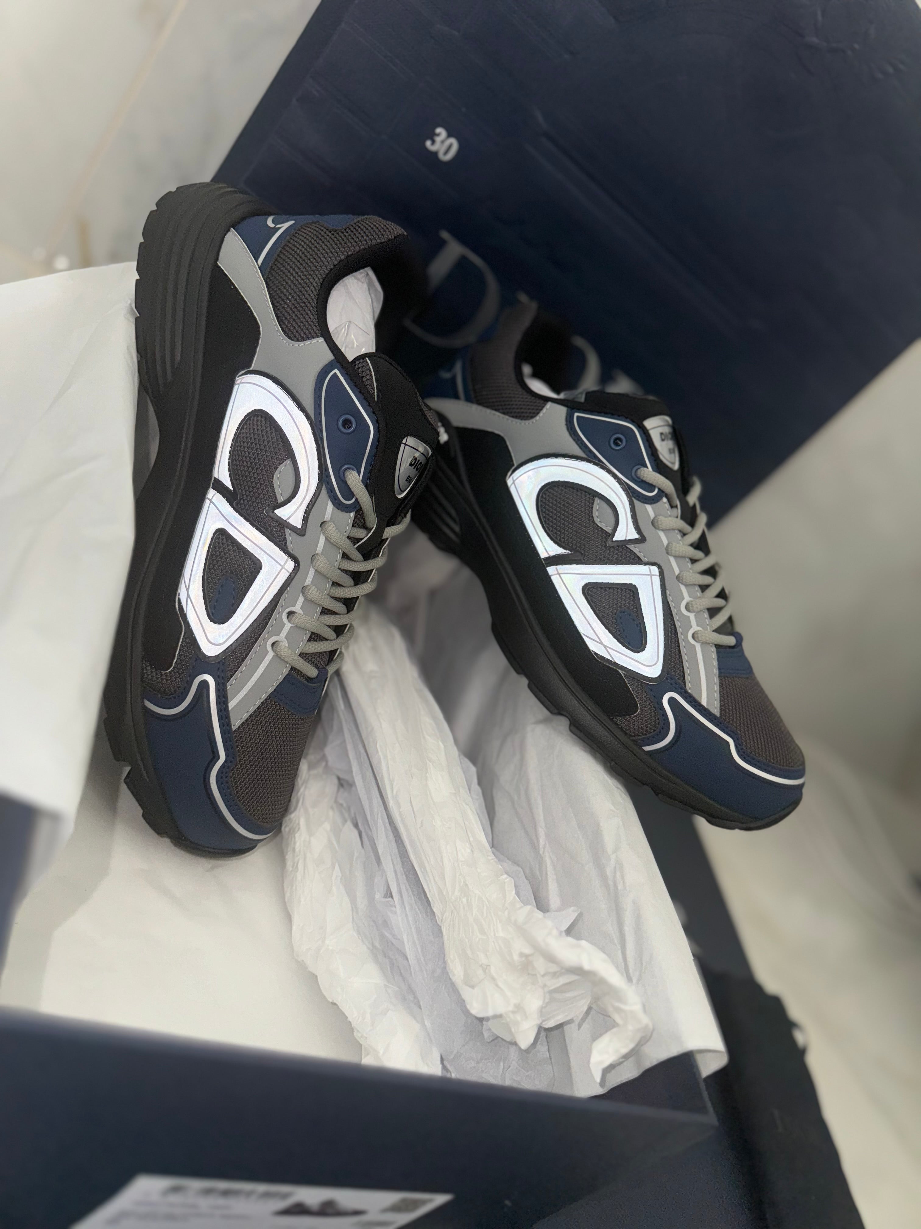 SNEAKERS B30 V3 VERSION BIEN LISSE BLUE NIGHT GREY RÉFLECTIVE RÉACTION CORRECTES FACTURE PACKAGING COMPLET