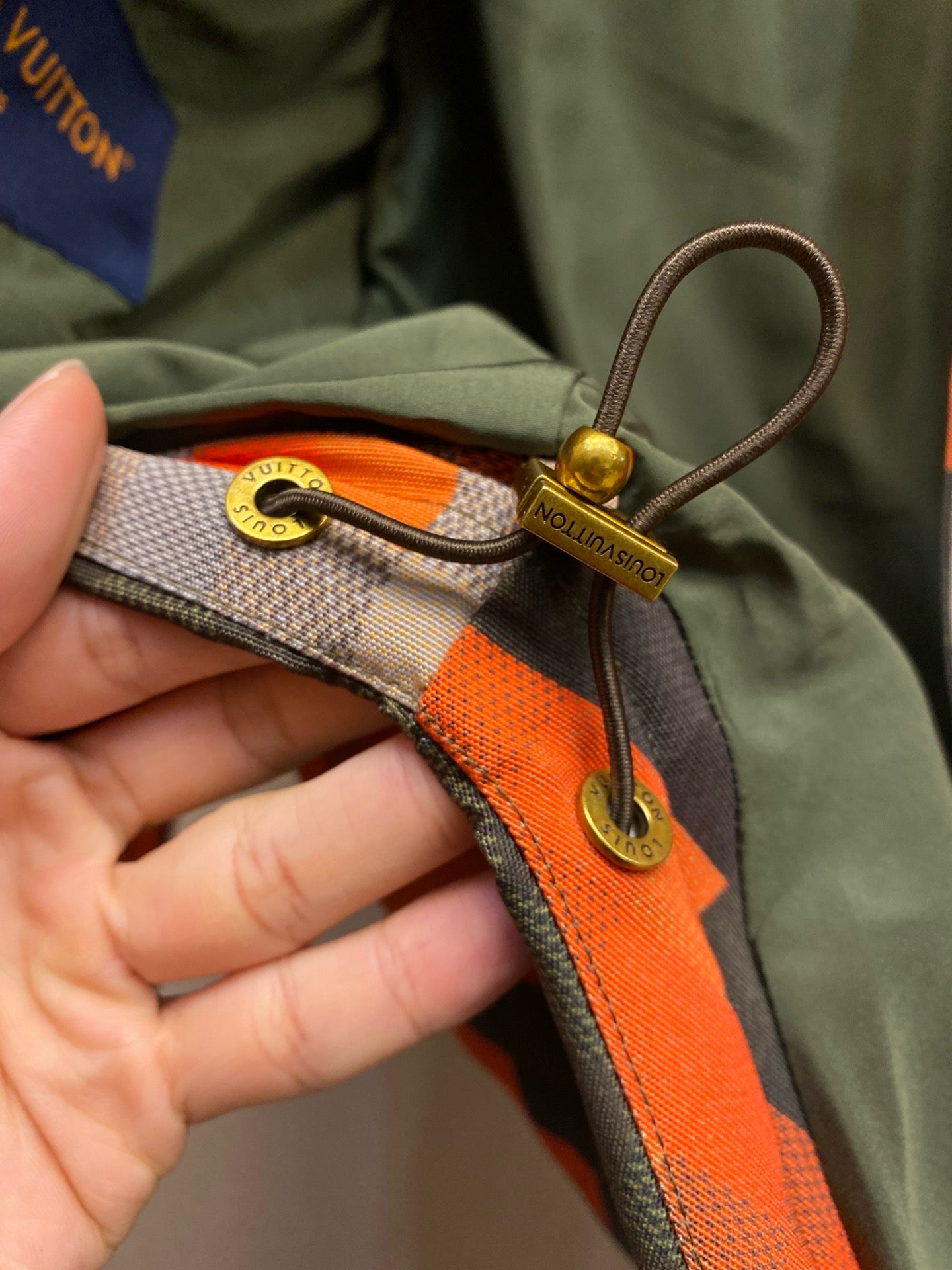 Doudoune imprimée lv