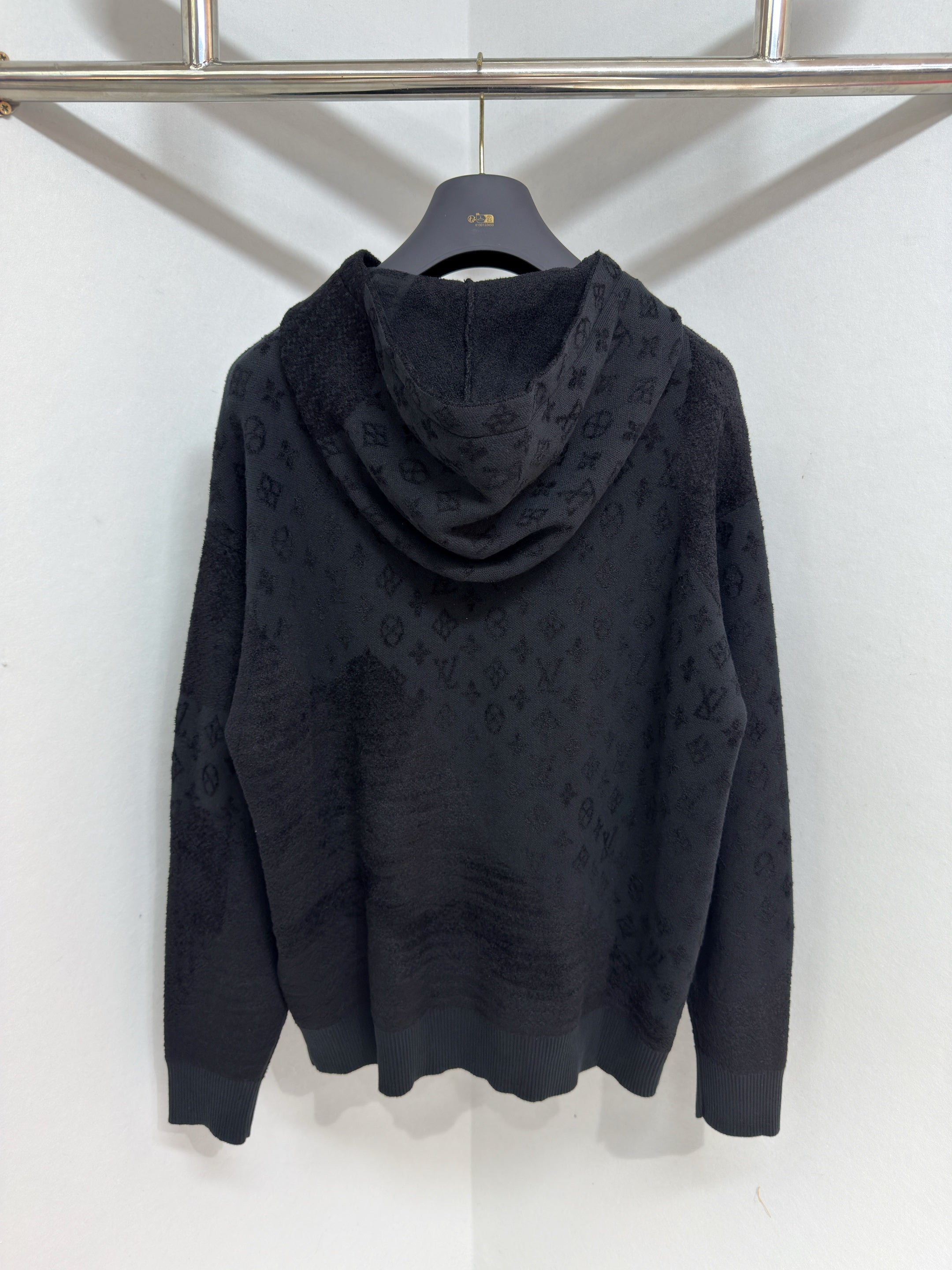 Sweat Jacquard Lv noir 10/10