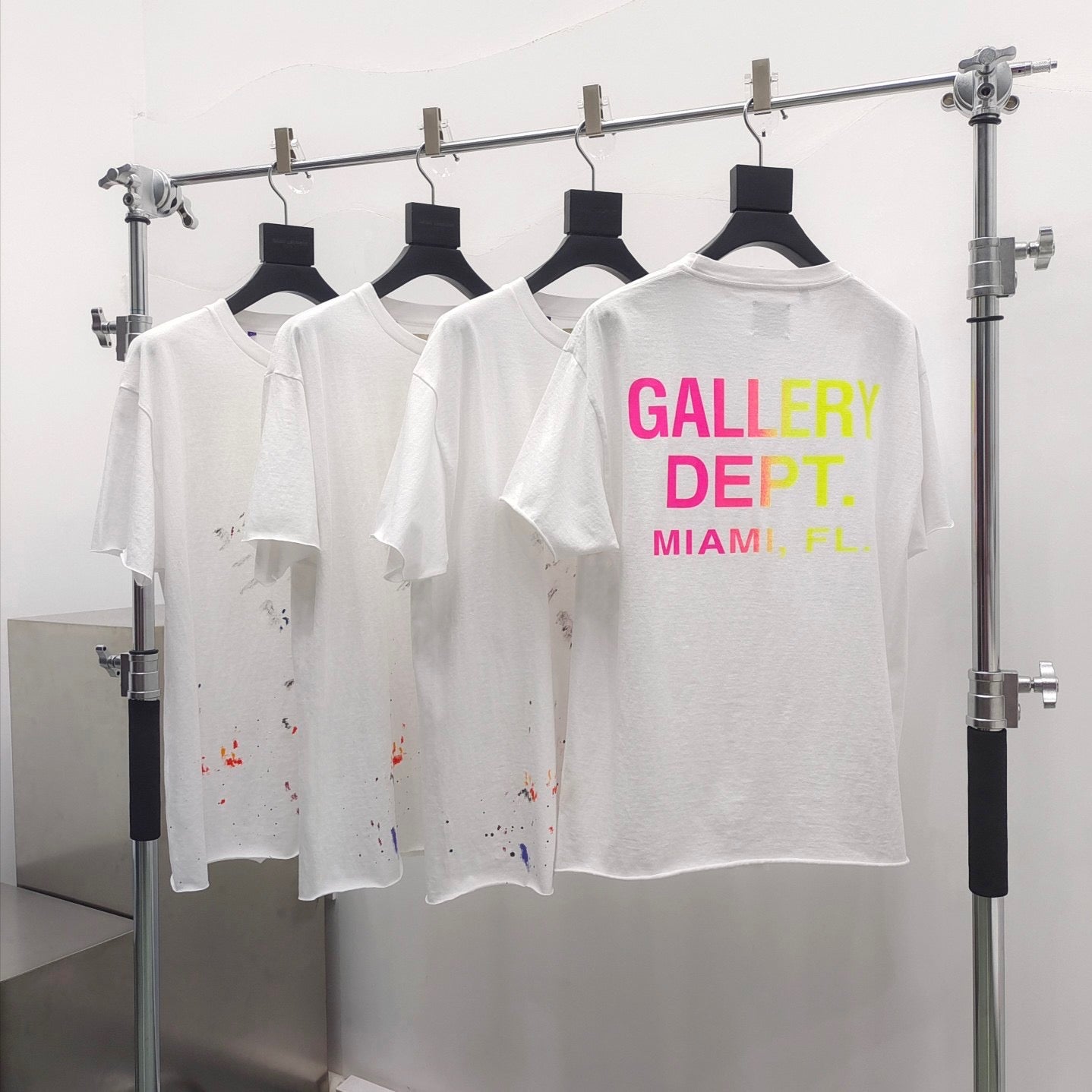 DEPT Gallery T-shirt