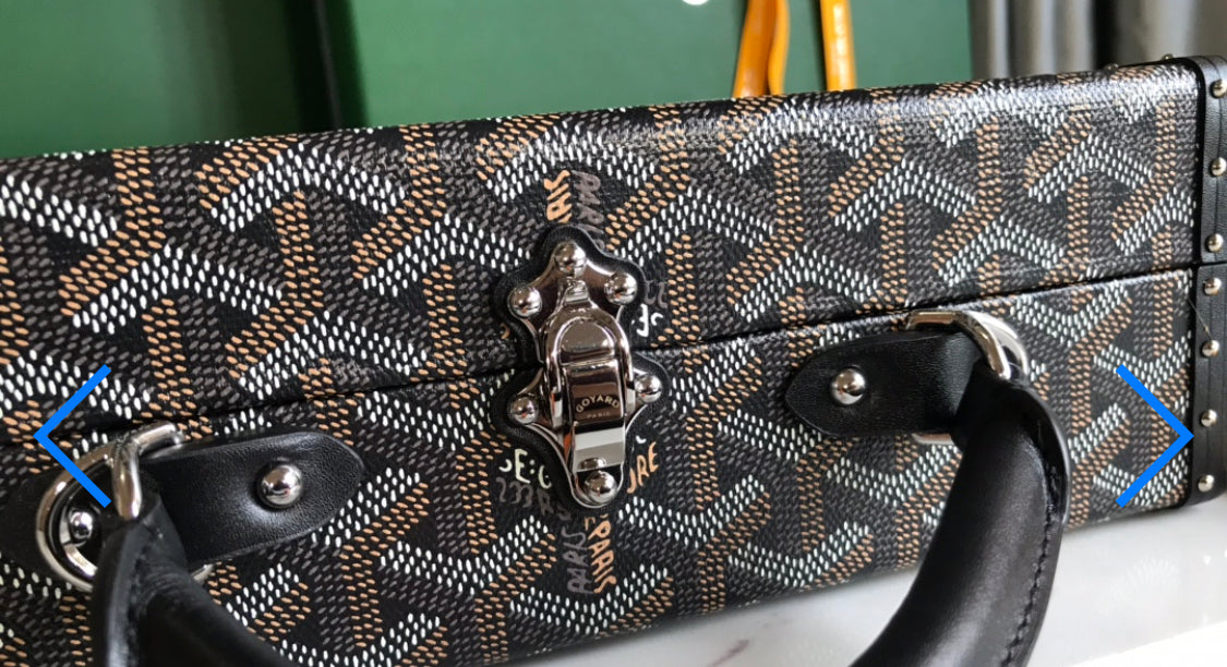 Black invoice trunk bag