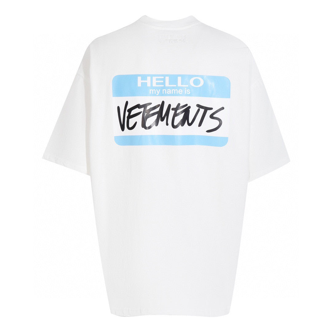 T-Shirt-Kleidung