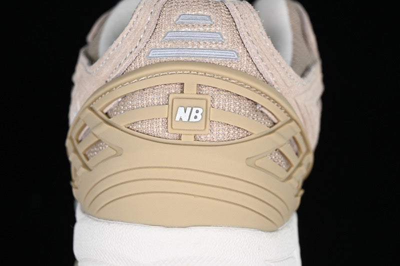 New b sneakers 1906 séries
