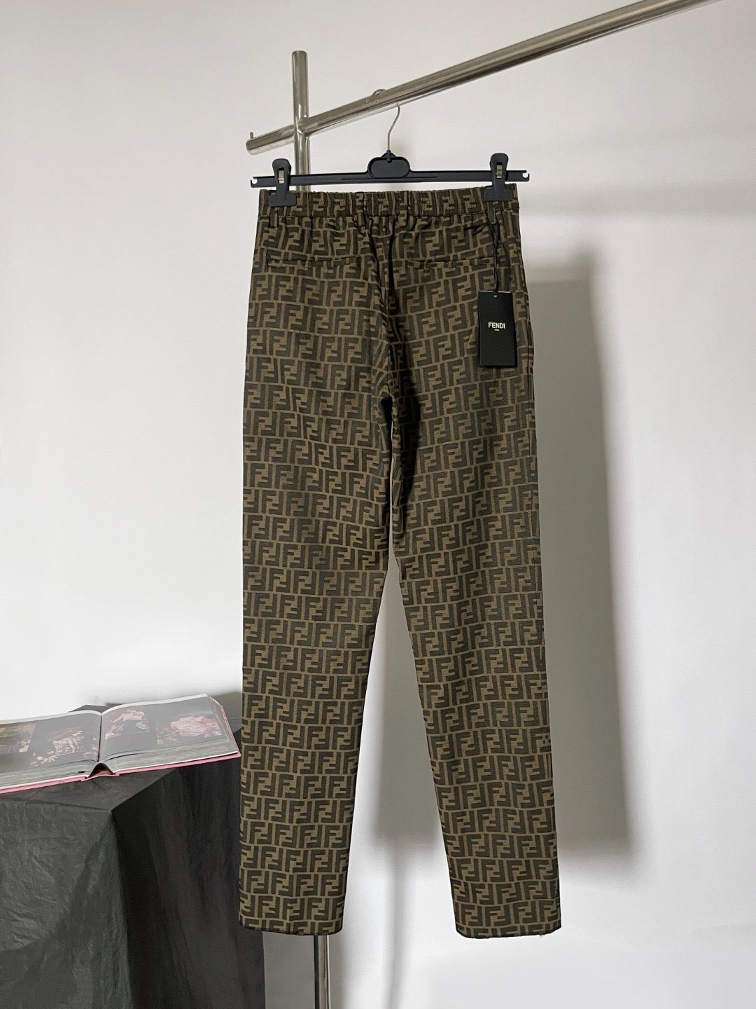 Pantalon Ff marron tissu