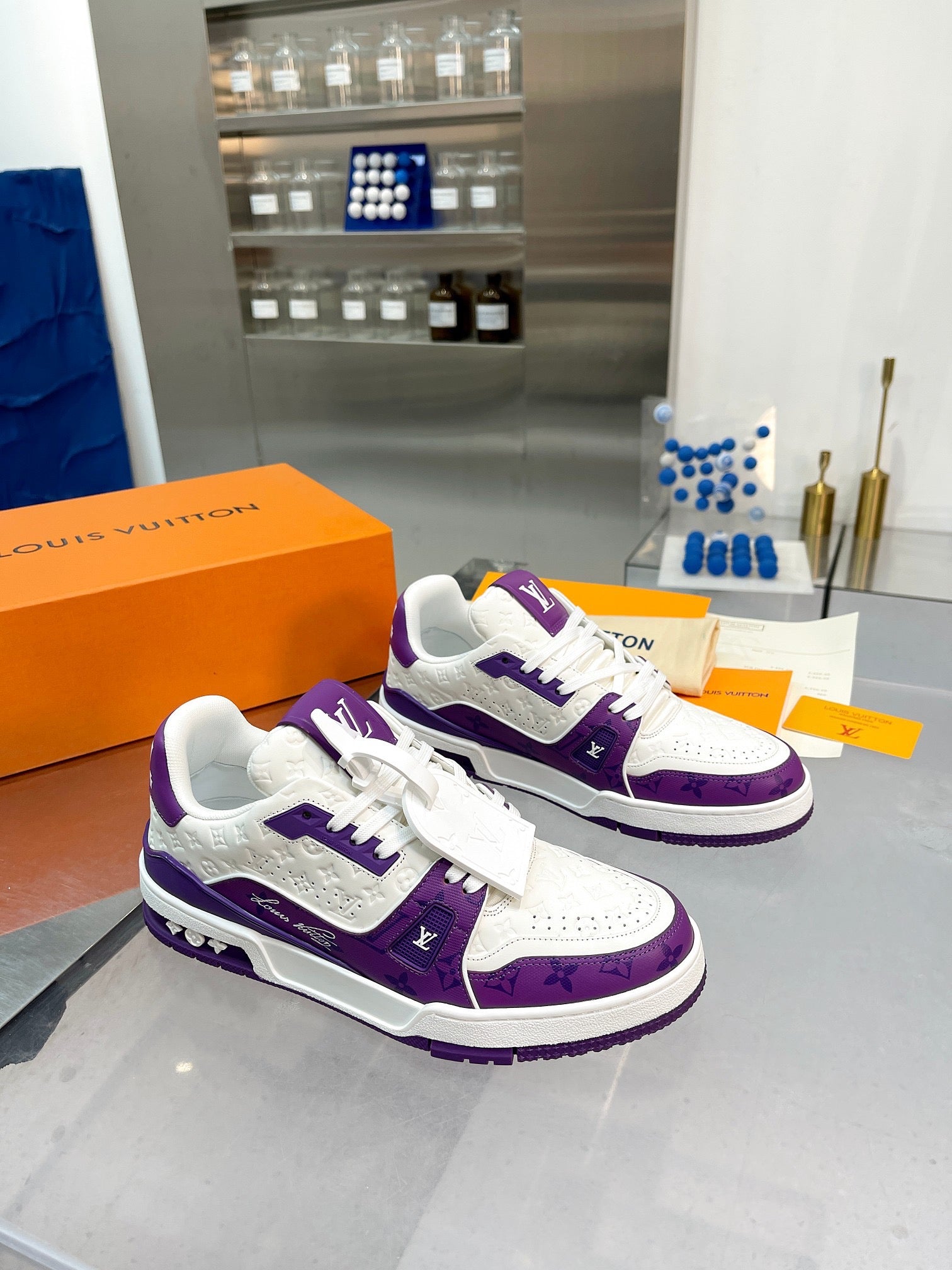 Sneakers Lv trainers purple 2023 facture