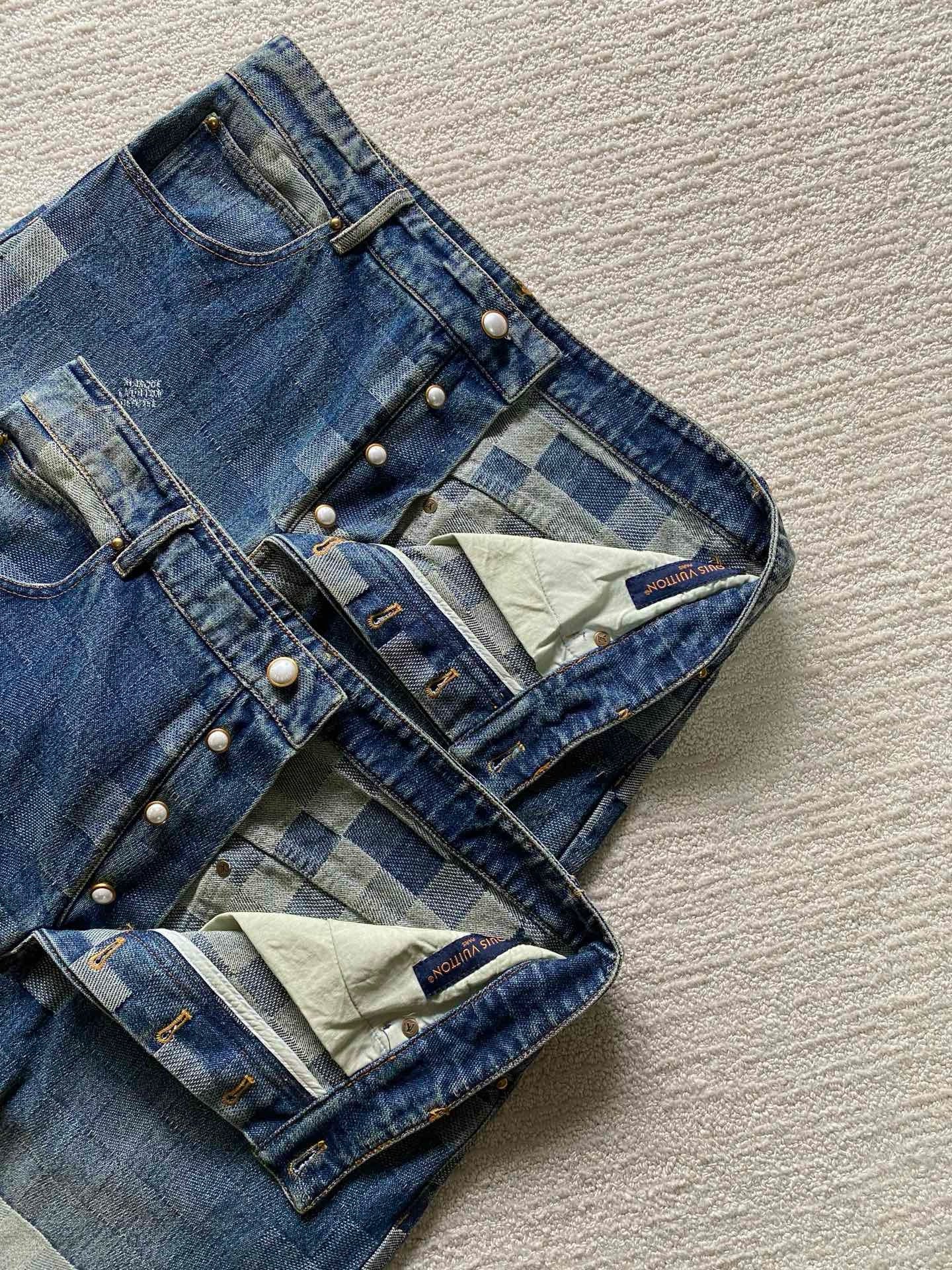 Gerade geschnittene Jeanshose von Damier