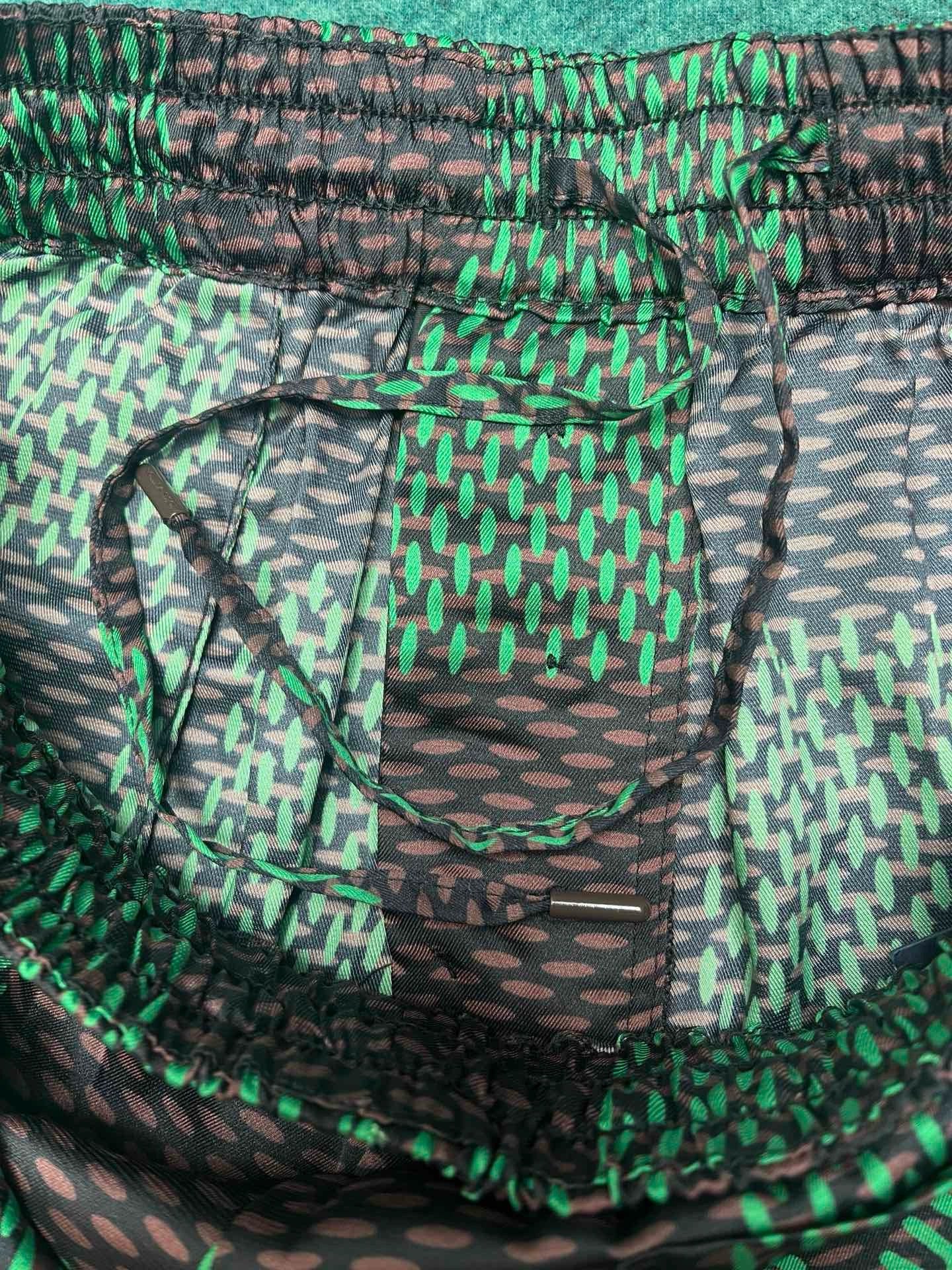 Lv silk casual shorts