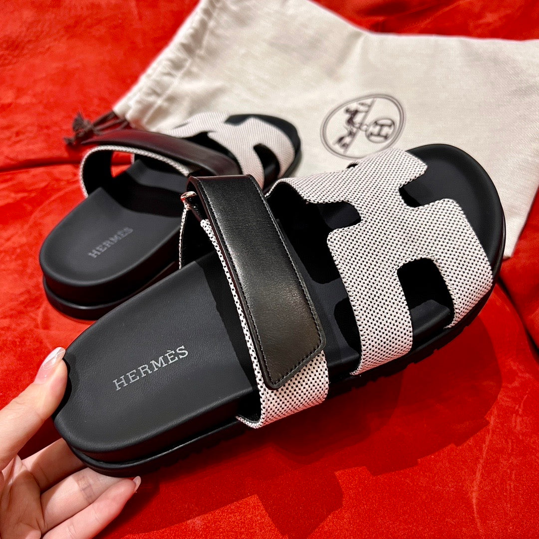 Claquette Hrms Chypre