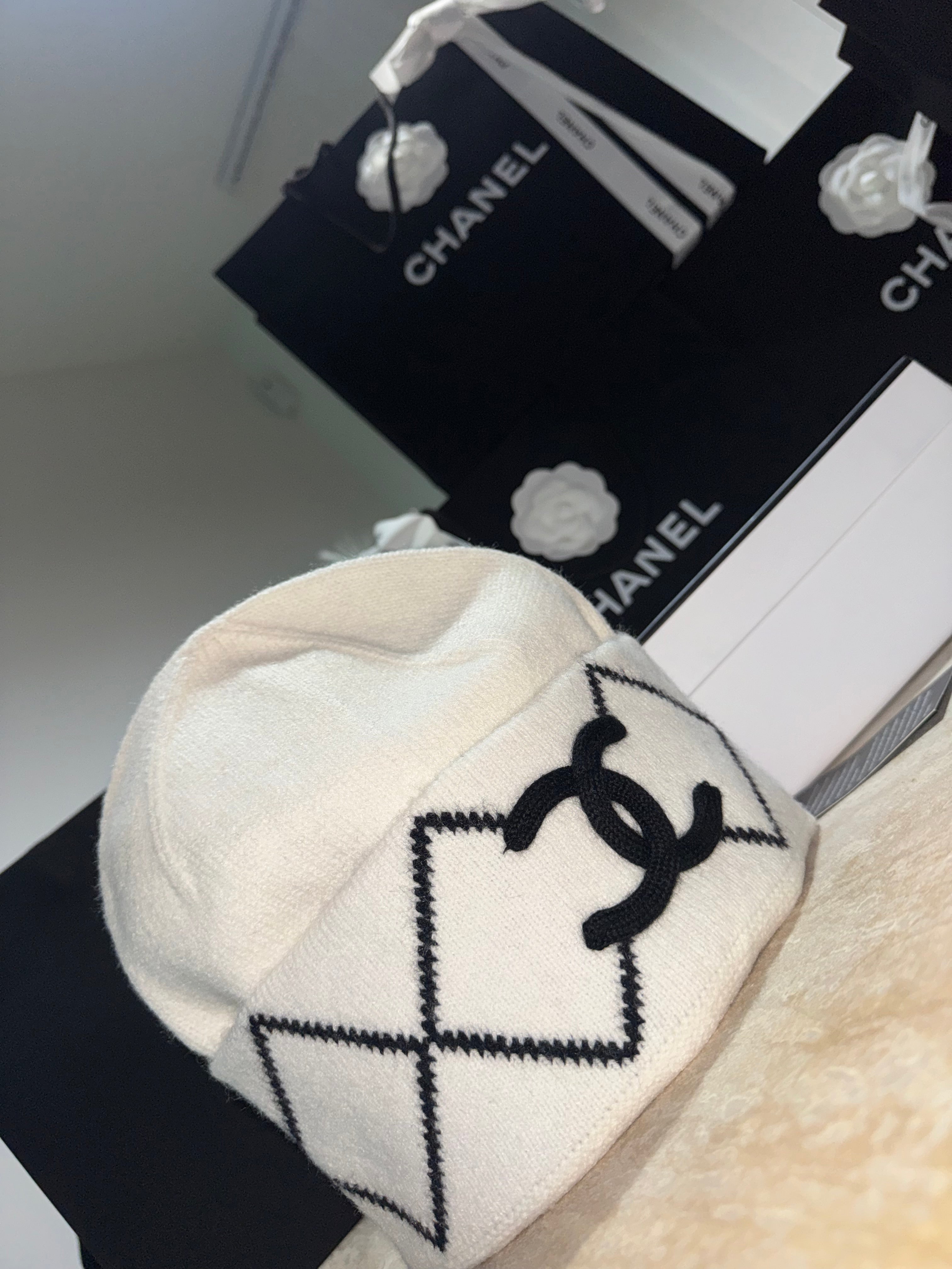 Bonnet Chnl Cashemire 10/10