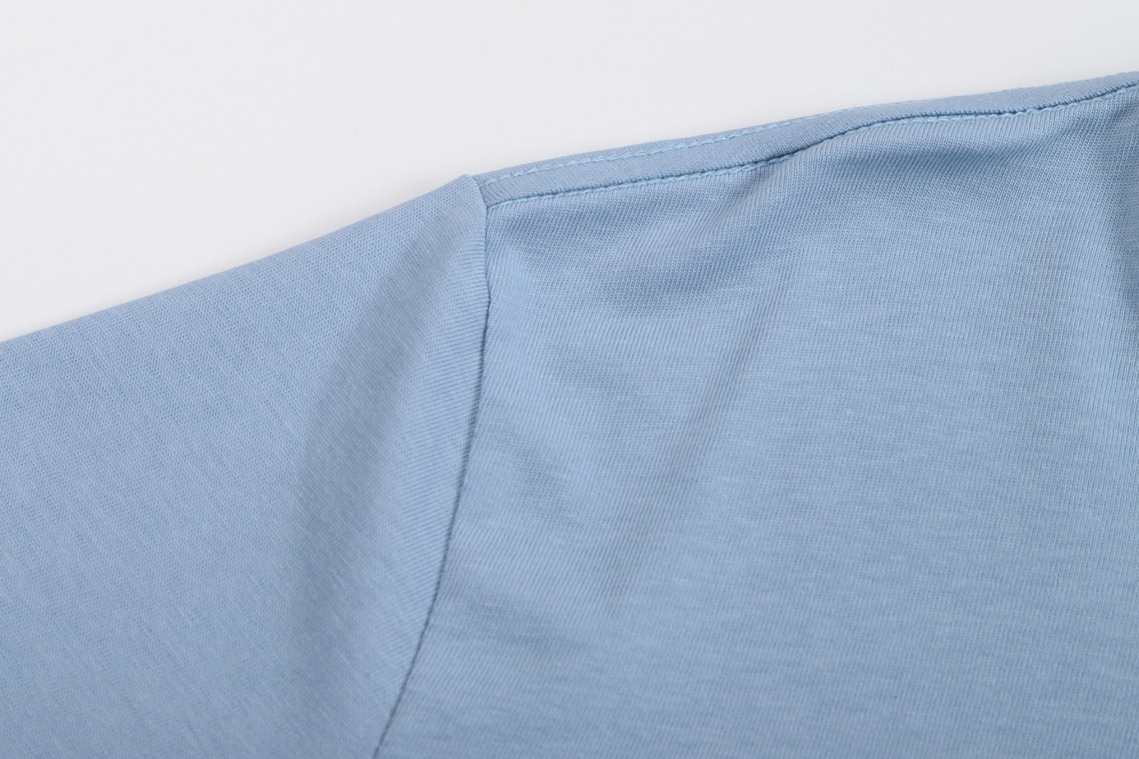 T-shirt blanc à petit logo ami de cœur beige