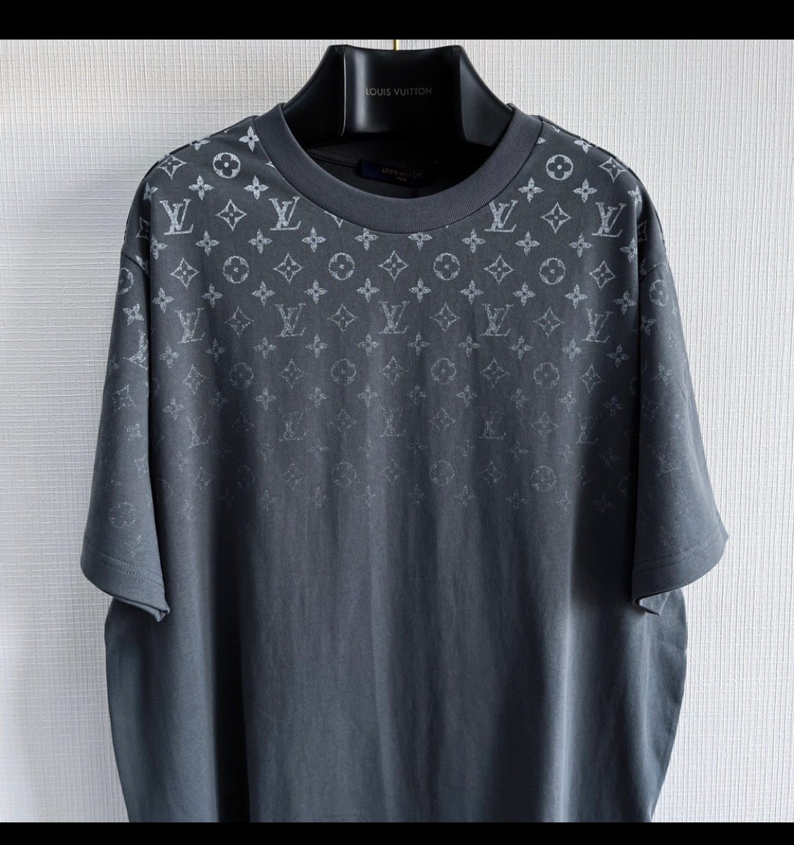 T shirt Lv facture