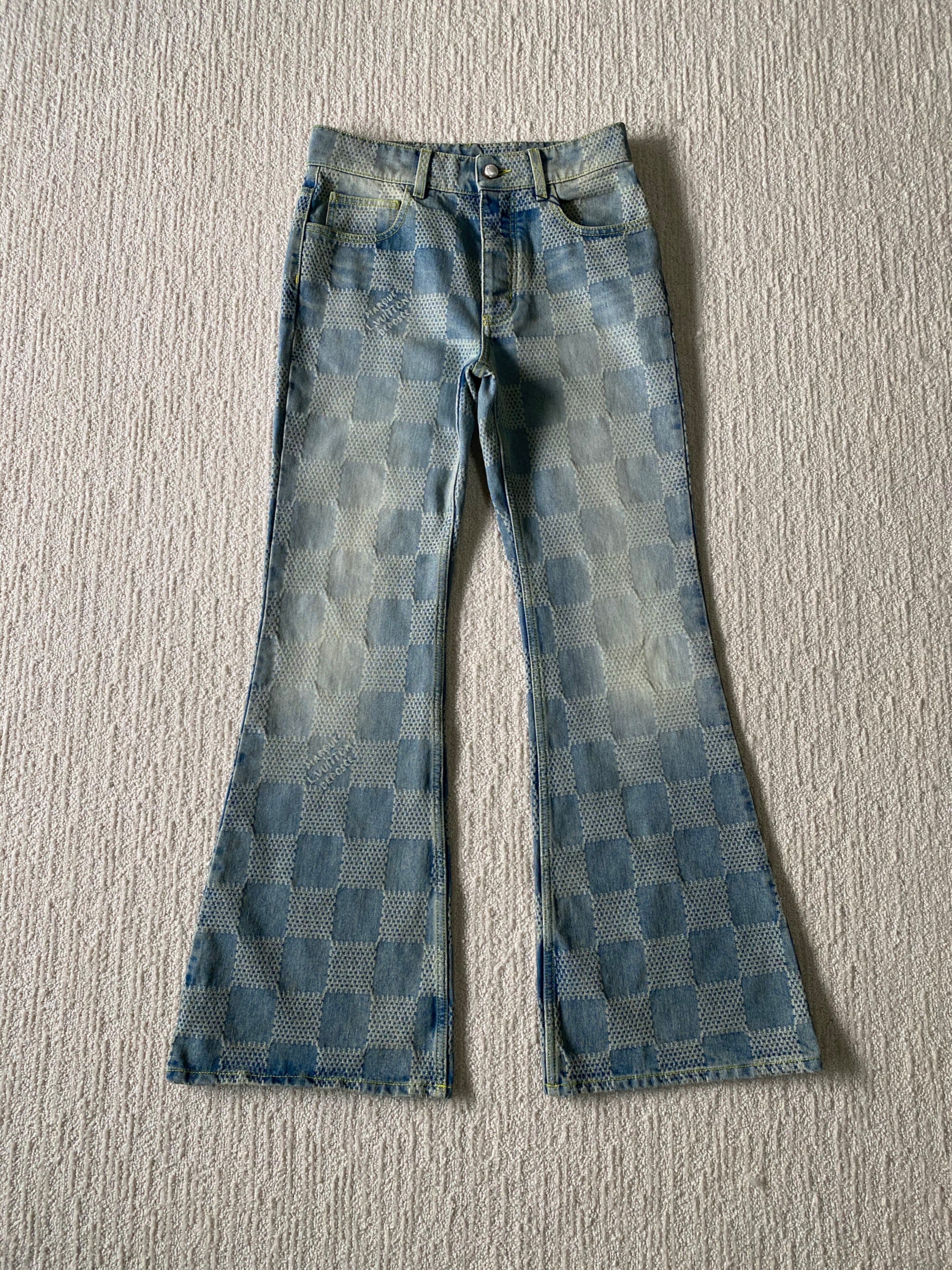 Damier ausgestellte Jeanshose