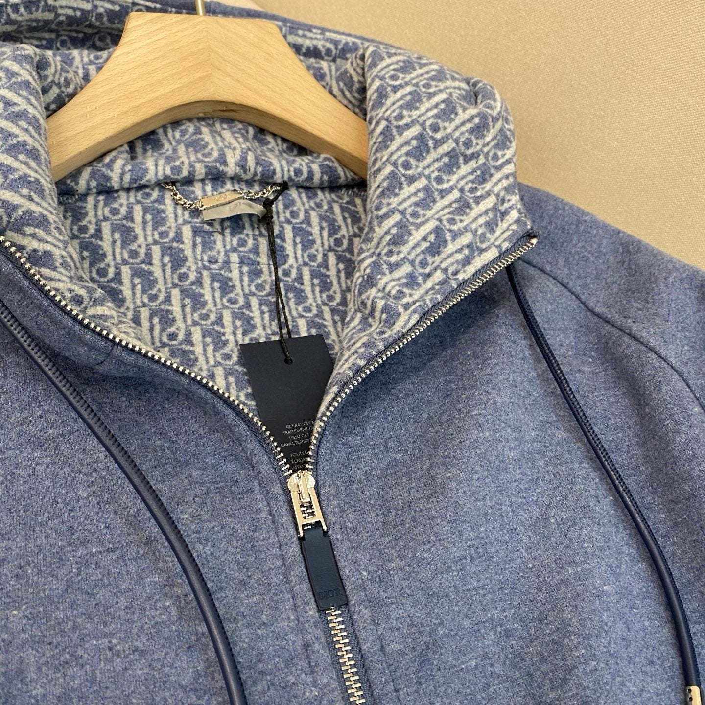 survêtement à capuche CDMaille de coton et cachemire bleu marine