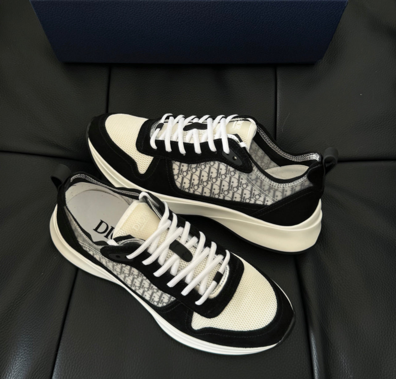 Sneakers B25 noir blanche V3S facture 9.5/10