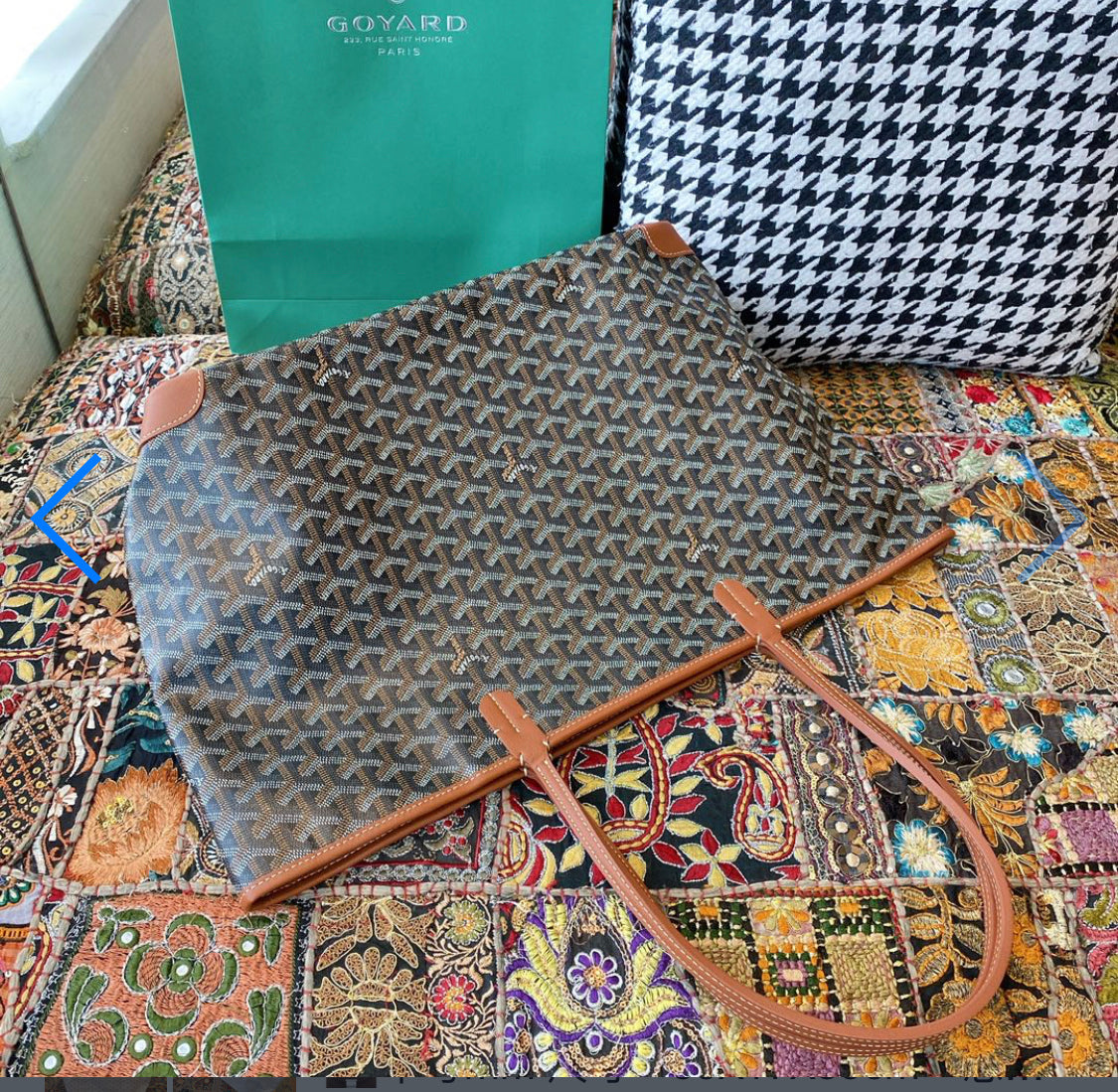 Artois brown MM invoice bag