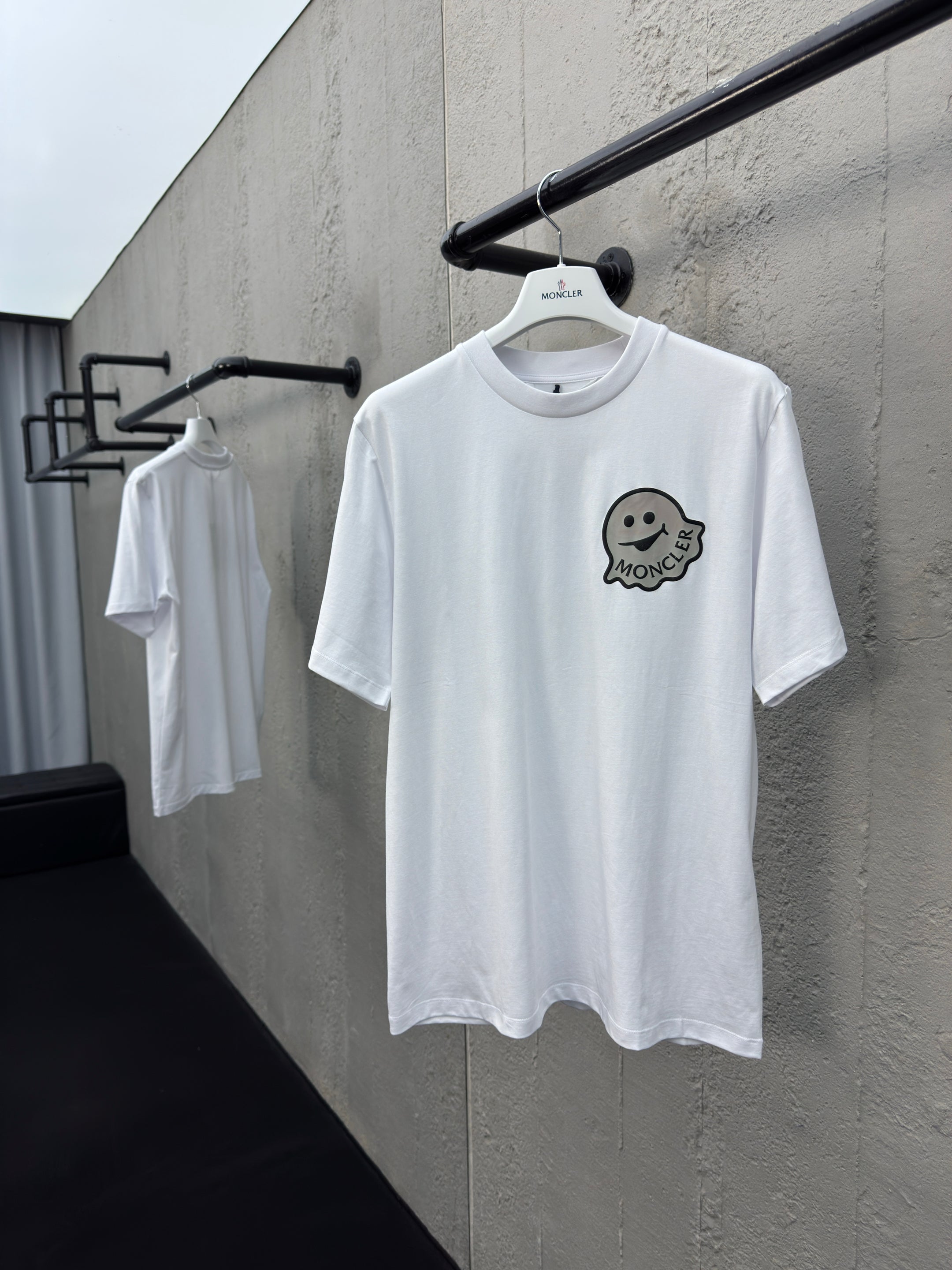 T SHIRT BLANC LOGO FANTÔME MNCLR