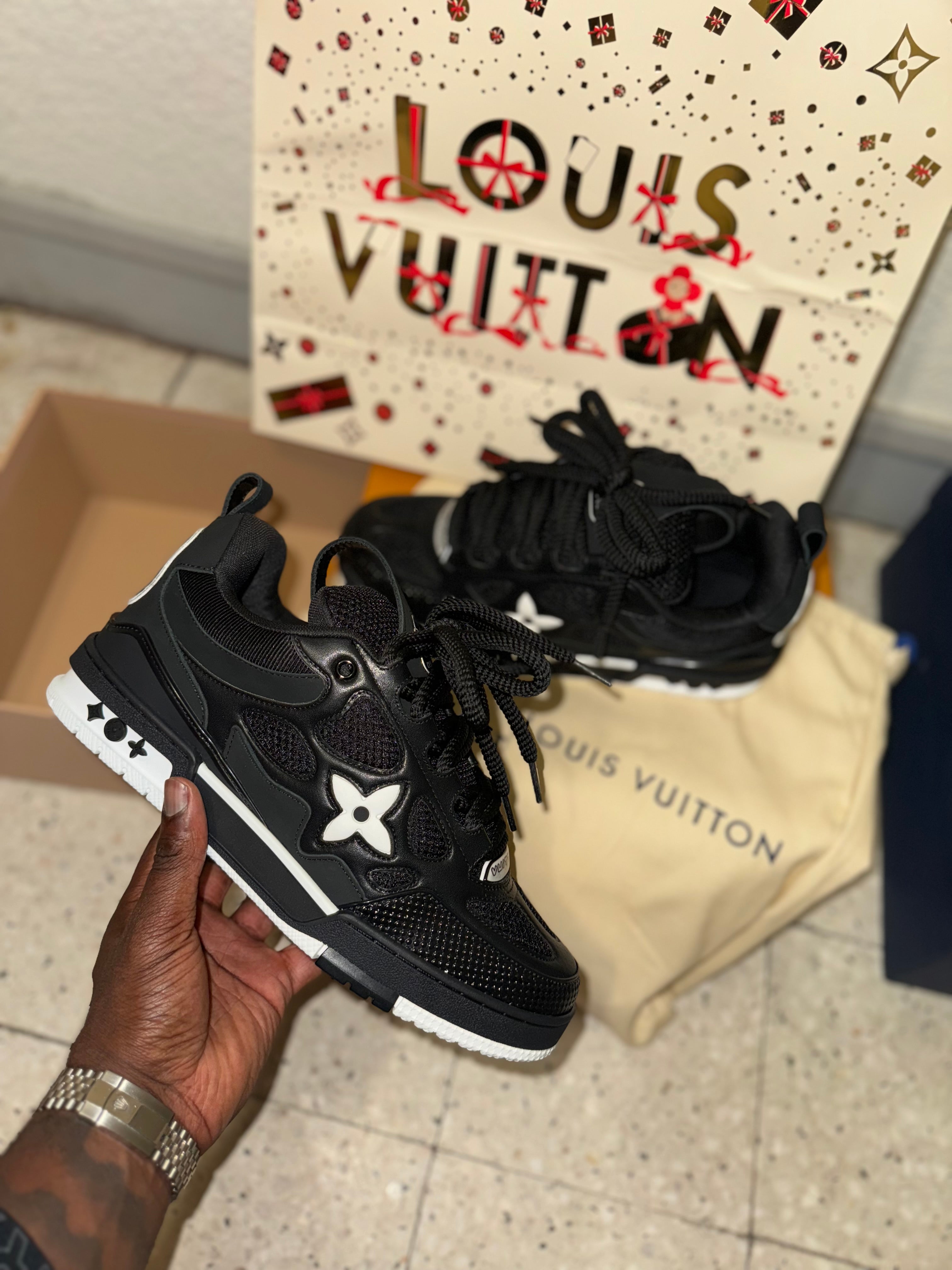 Sneakers Lv Skate black 10/10 facture