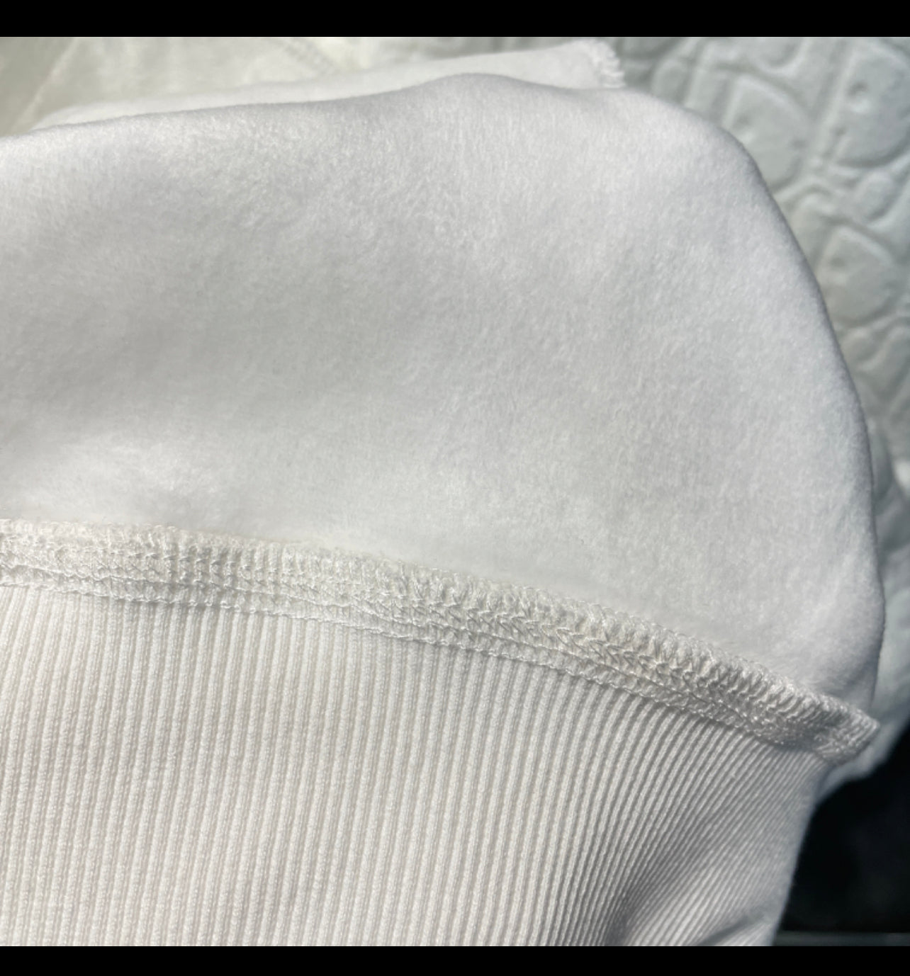 Sweat CD blanc facture 📦⚡️🚚