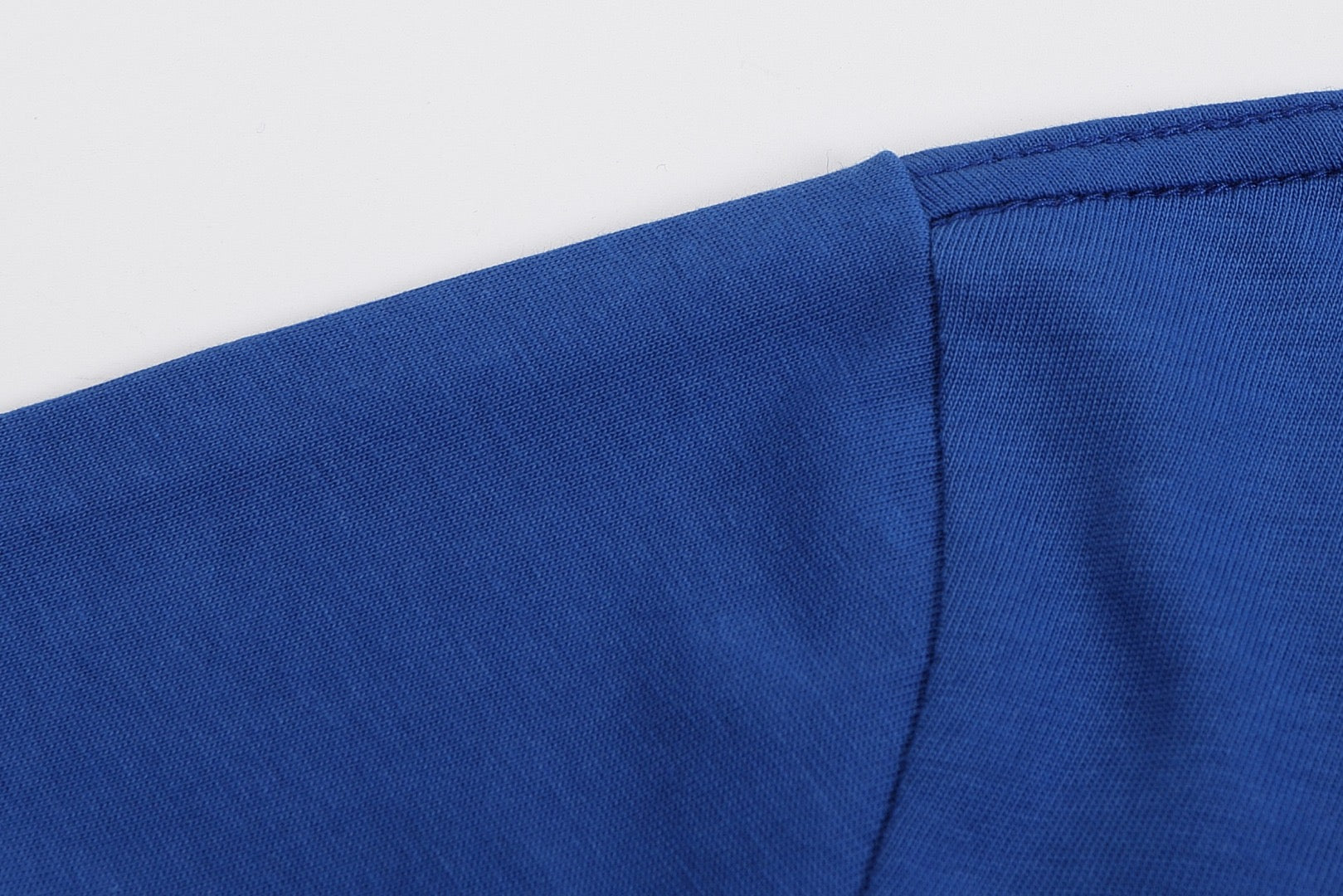 T-shirt bleu à logo ami de cœur bleu