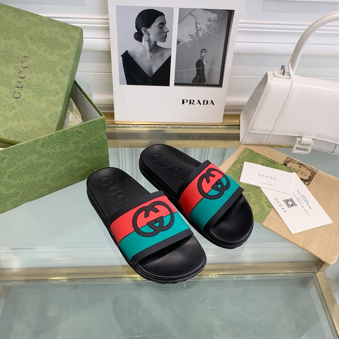 Classic gg flip-flops with bill